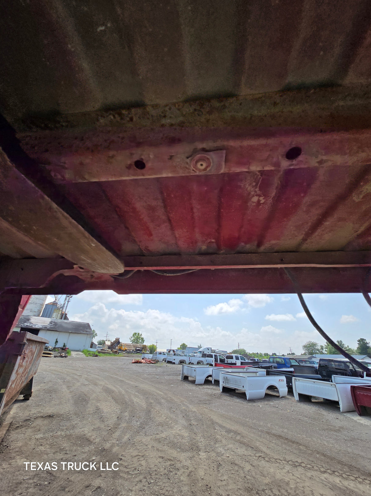 1999-2007 Chevrolet Silverado / GMC Sierra 6' 6" Short Truck Bed - SEE DISCRIPTION