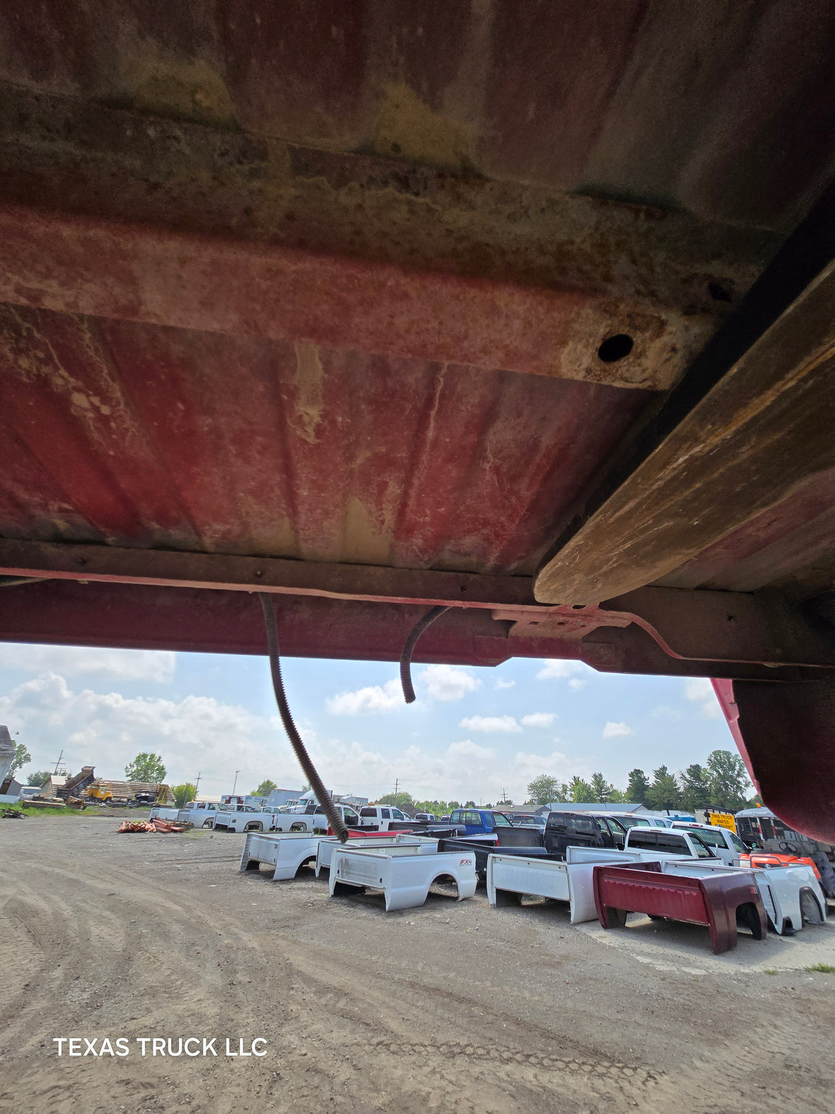 1999-2007 Chevrolet Silverado / GMC Sierra 6' 6" Short Truck Bed - SEE DISCRIPTION