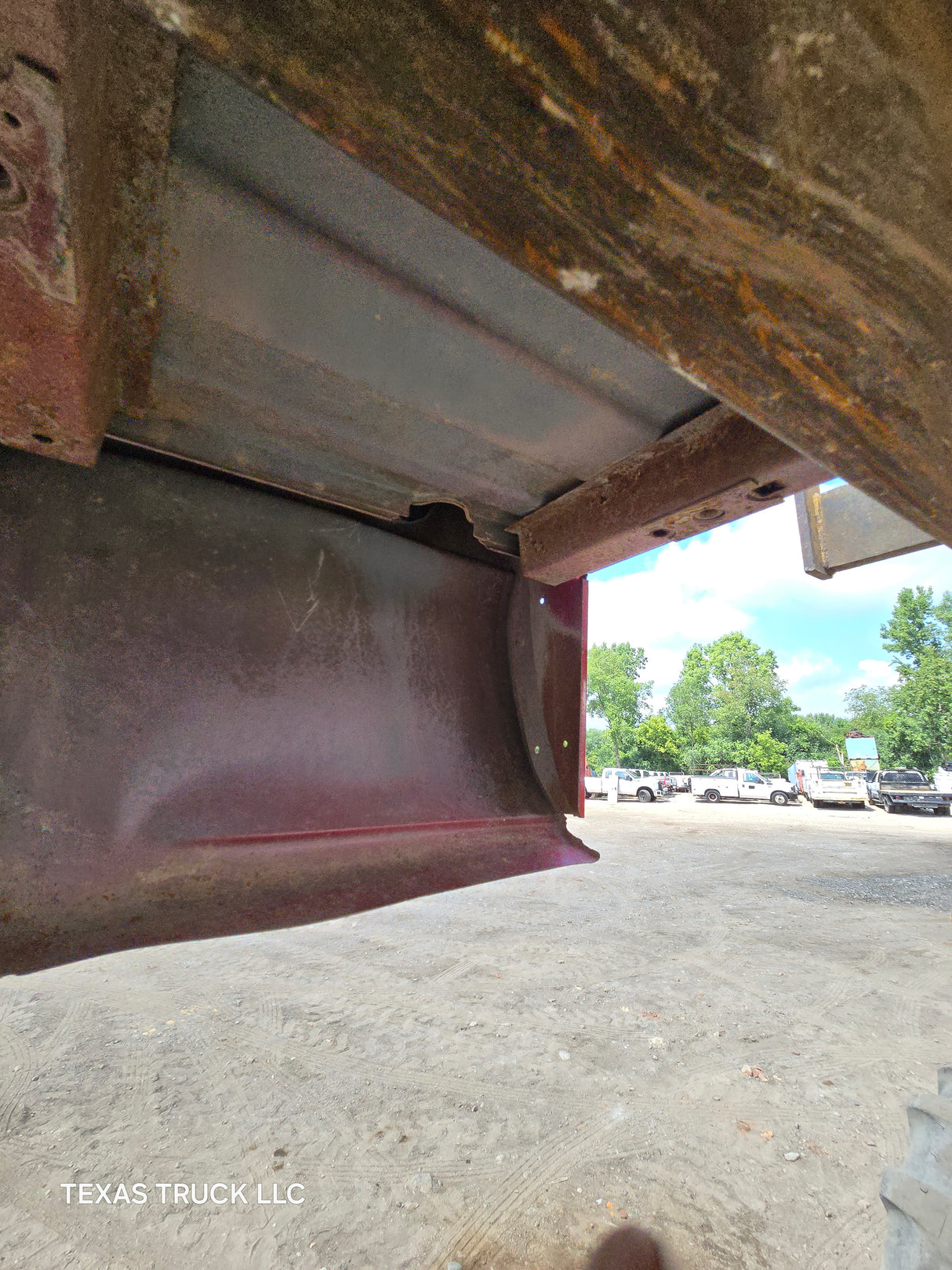 1999-2007 Chevrolet Silverado / GMC Sierra 6' 6" Short Truck Bed - SEE DISCRIPTION