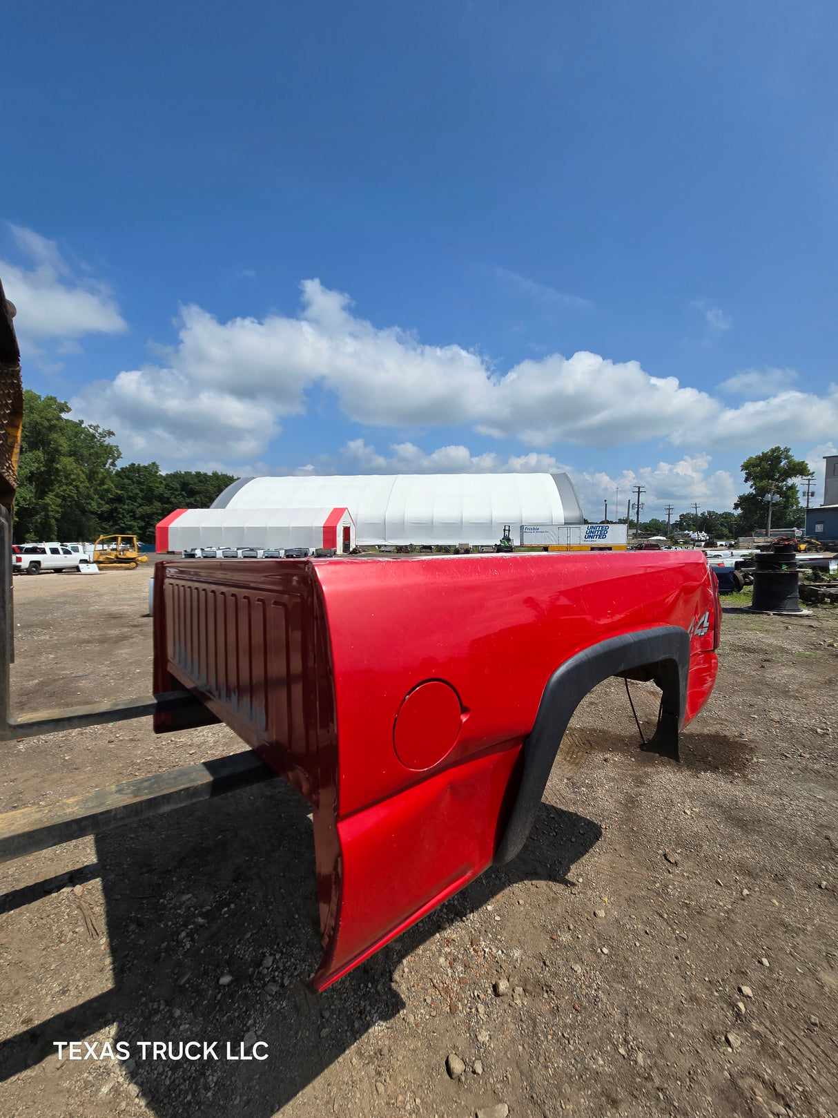 1999-2007 Chevrolet Silverado / GMC Sierra 6' 6" Short Truck Bed - SEE DISCRIPTION