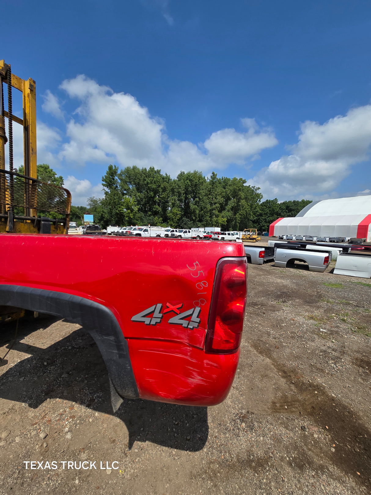 1999-2007 Chevrolet Silverado / GMC Sierra 6' 6" Short Truck Bed - SEE DISCRIPTION