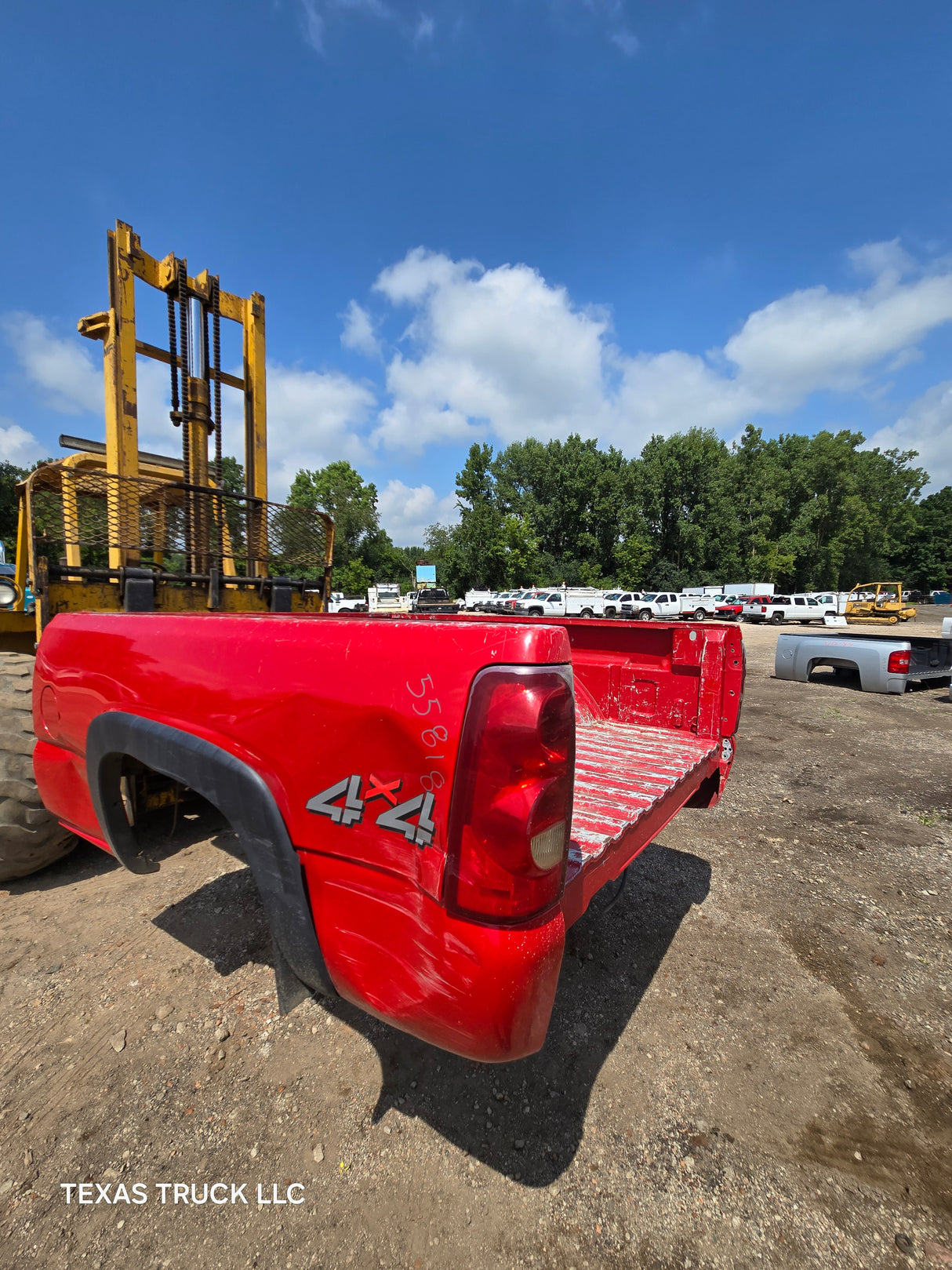 1999-2007 Chevrolet Silverado / GMC Sierra 6' 6" Short Truck Bed - SEE DISCRIPTION