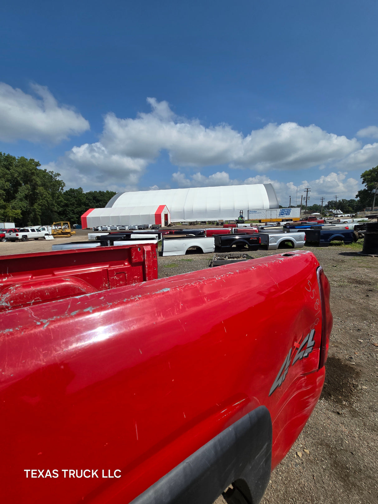 1999-2007 Chevrolet Silverado / GMC Sierra 6' 6" Short Truck Bed - SEE DISCRIPTION