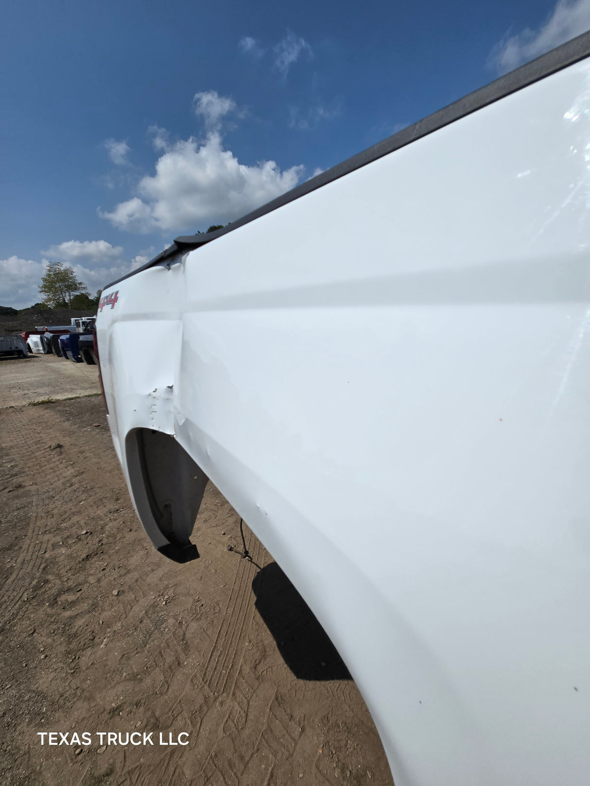 2014-2019 Chevrolet Silverado 1500 2500 3500 HD 6' 6" Short Bed Driver Side Bed Side