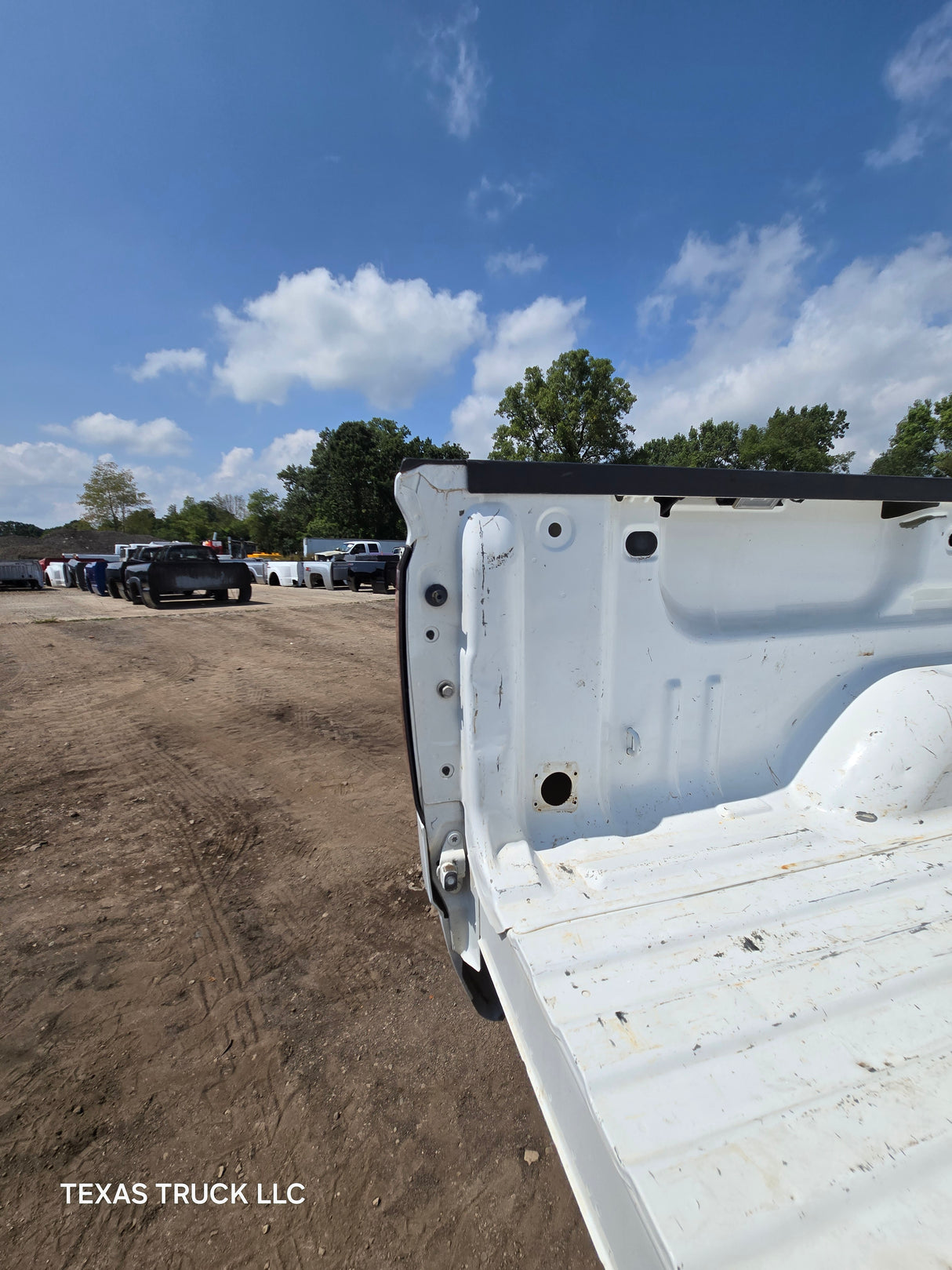 2014-2019 Chevrolet Silverado 1500 2500 3500 HD 6' 6" Short Bed Driver Side Bed Side