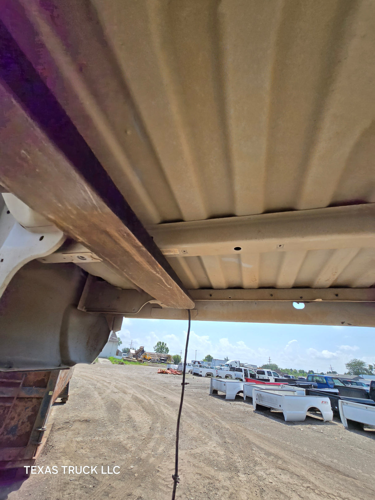 2014-2019 Chevrolet Silverado 1500 2500 3500 HD 6' 6" Short Bed Driver Side Bed Side