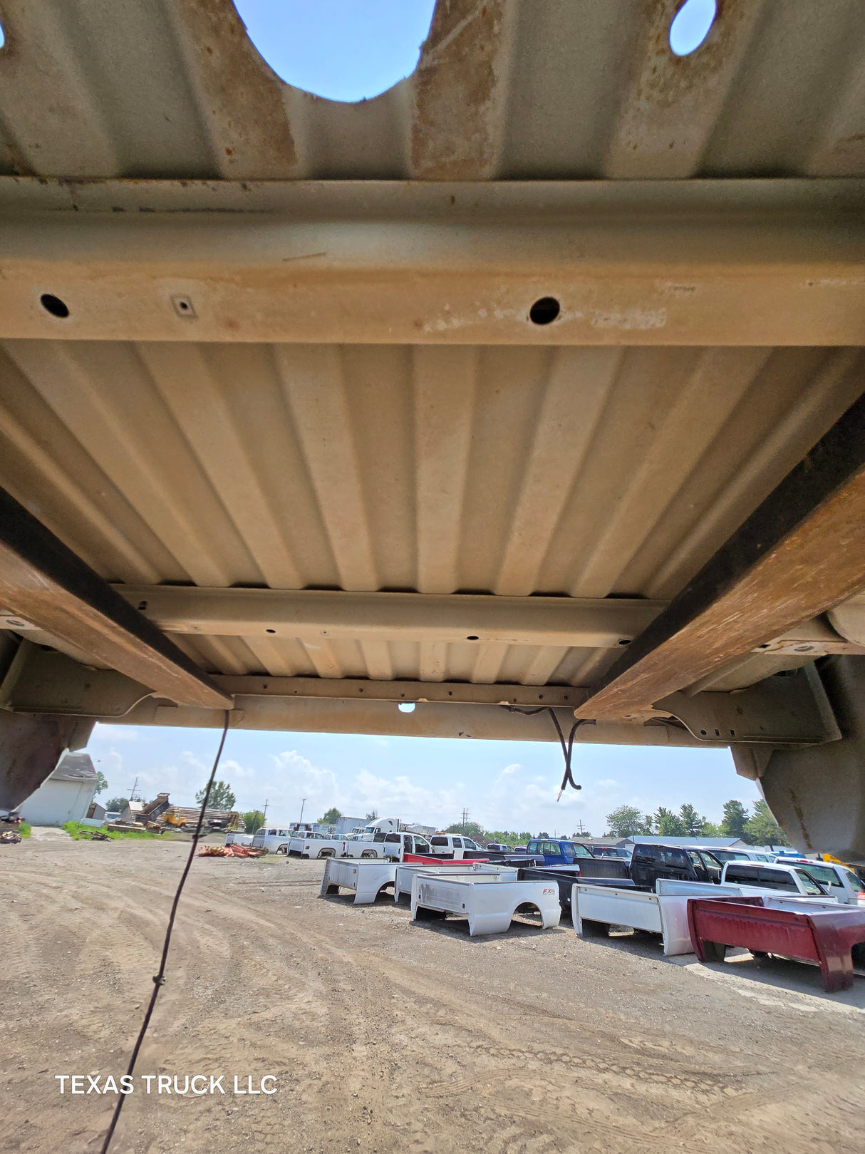 2014-2019 Chevrolet Silverado 1500 2500 3500 HD 6' 6" Short Bed Driver Side Bed Side