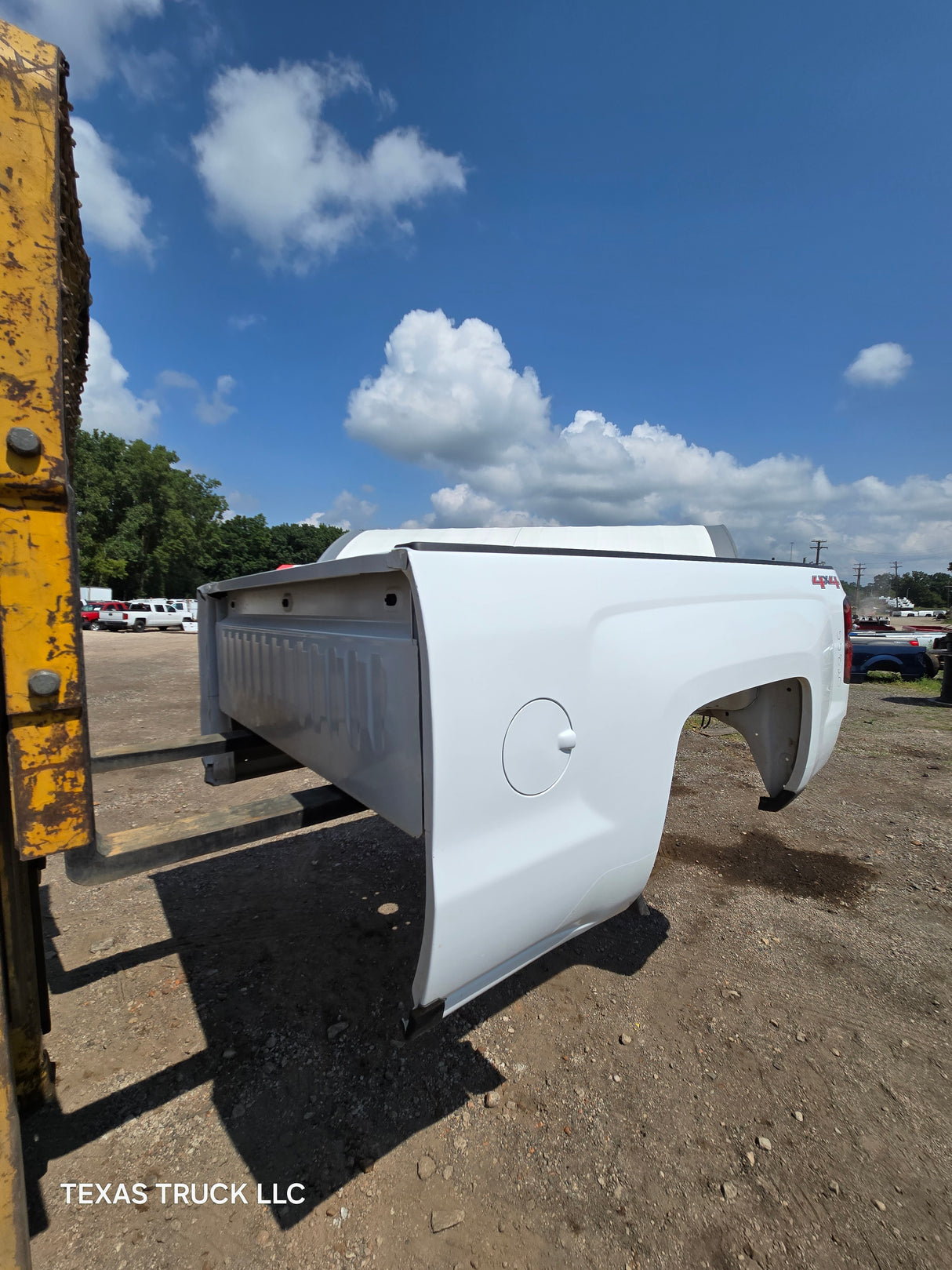 2014-2019 Chevrolet Silverado 1500 2500 3500 HD 6' 6" Short Bed Driver Side Bed Side