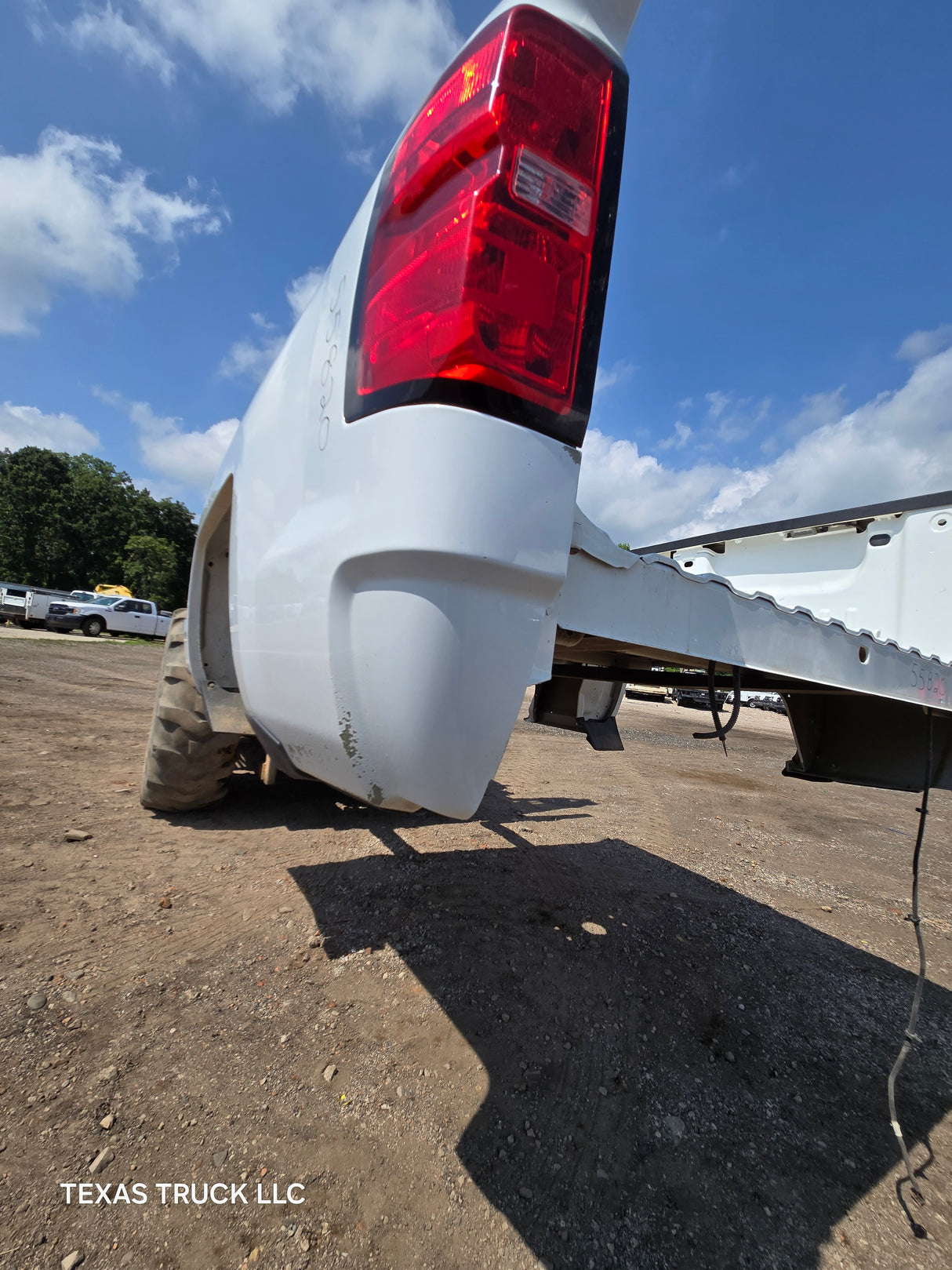 2014-2019 Chevrolet Silverado 1500 2500 3500 HD 6' 6" Short Bed Driver Side Bed Side
