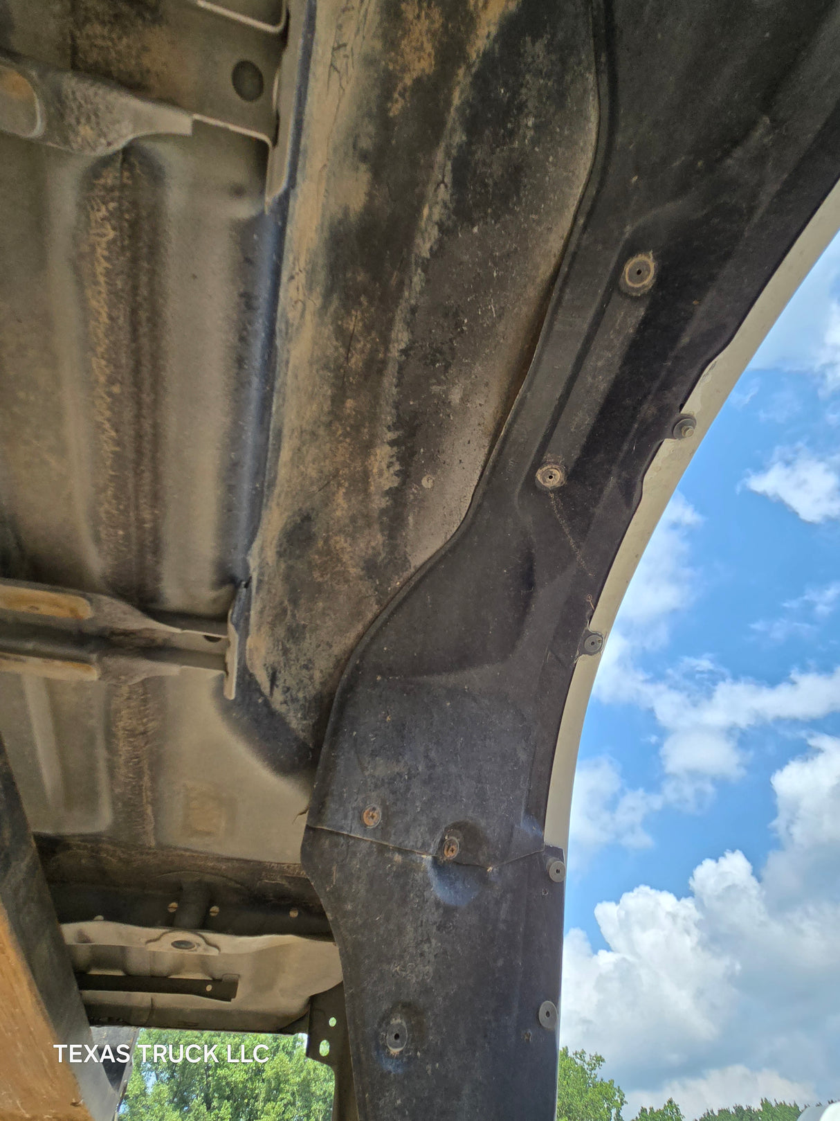 2007-2013 Toyota Tundra 6' 6" Short Truck Bed - Silver