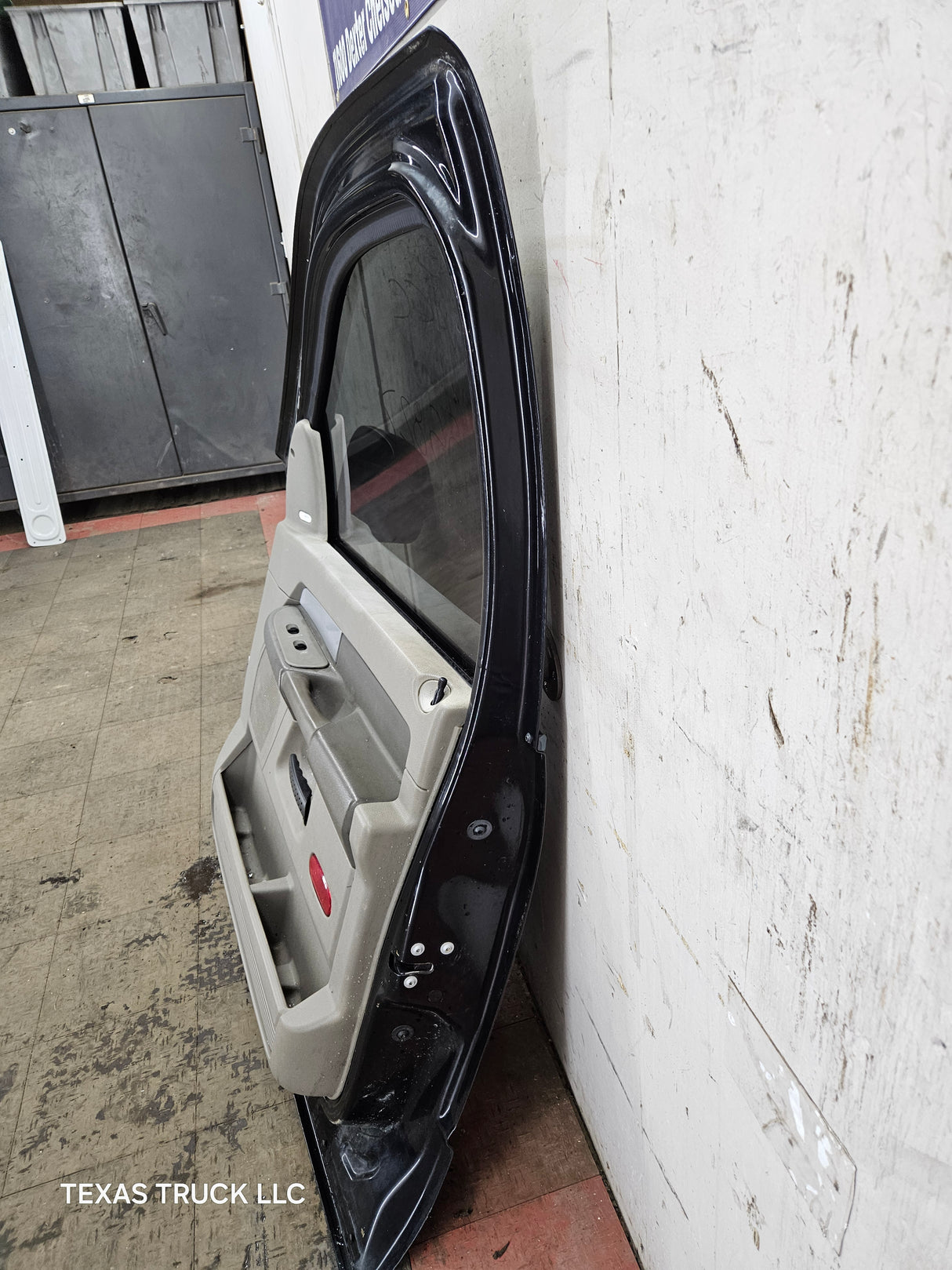 2003-2008 Dodge Ram 3rd Gen Passenger Side Front Quad Cab Crew Cab Door 1500 2500 3500 4500 5500