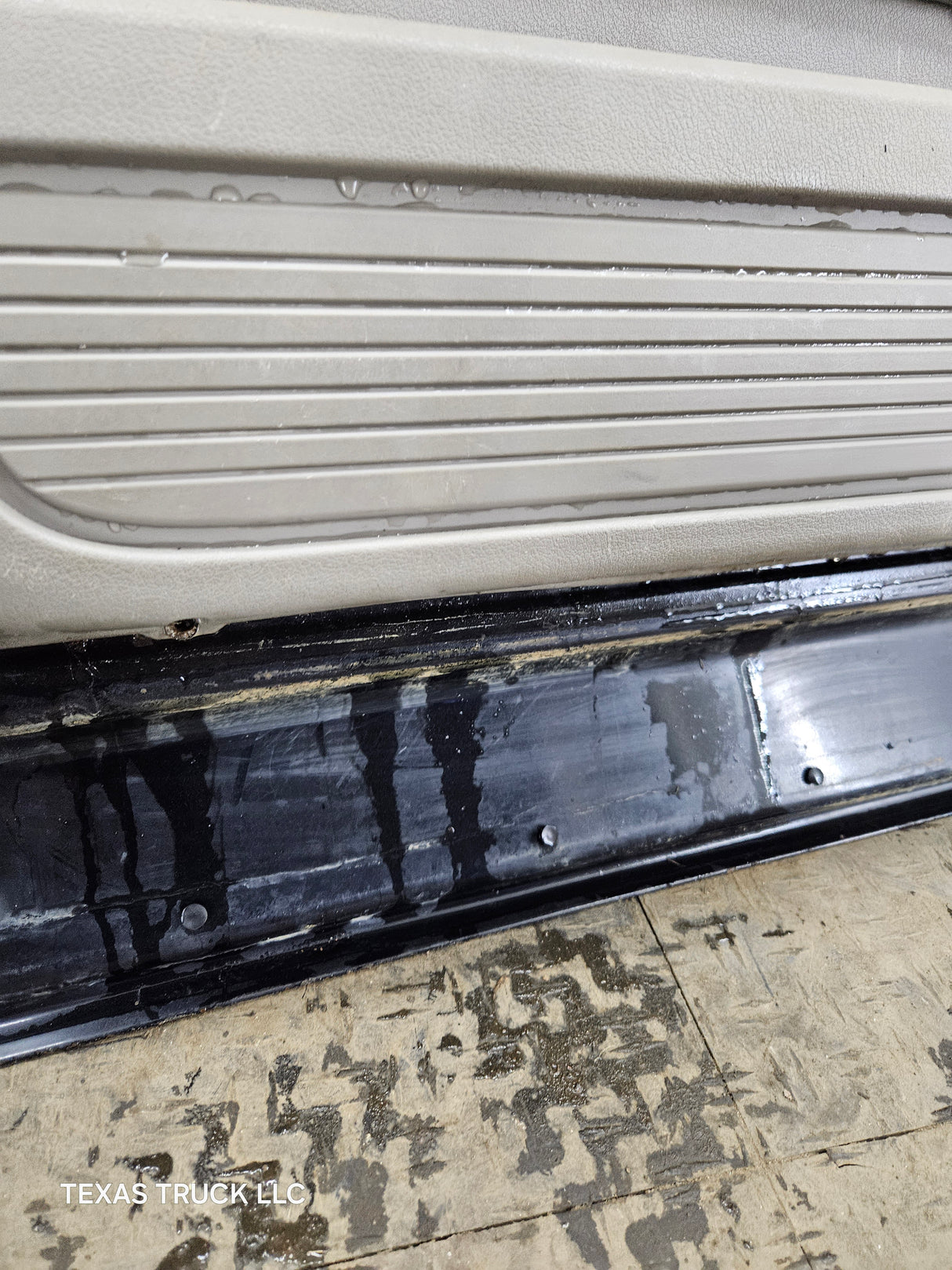 2003-2008 Dodge Ram 3rd Gen Passenger Side Front Quad Cab Crew Cab Door 1500 2500 3500 4500 5500