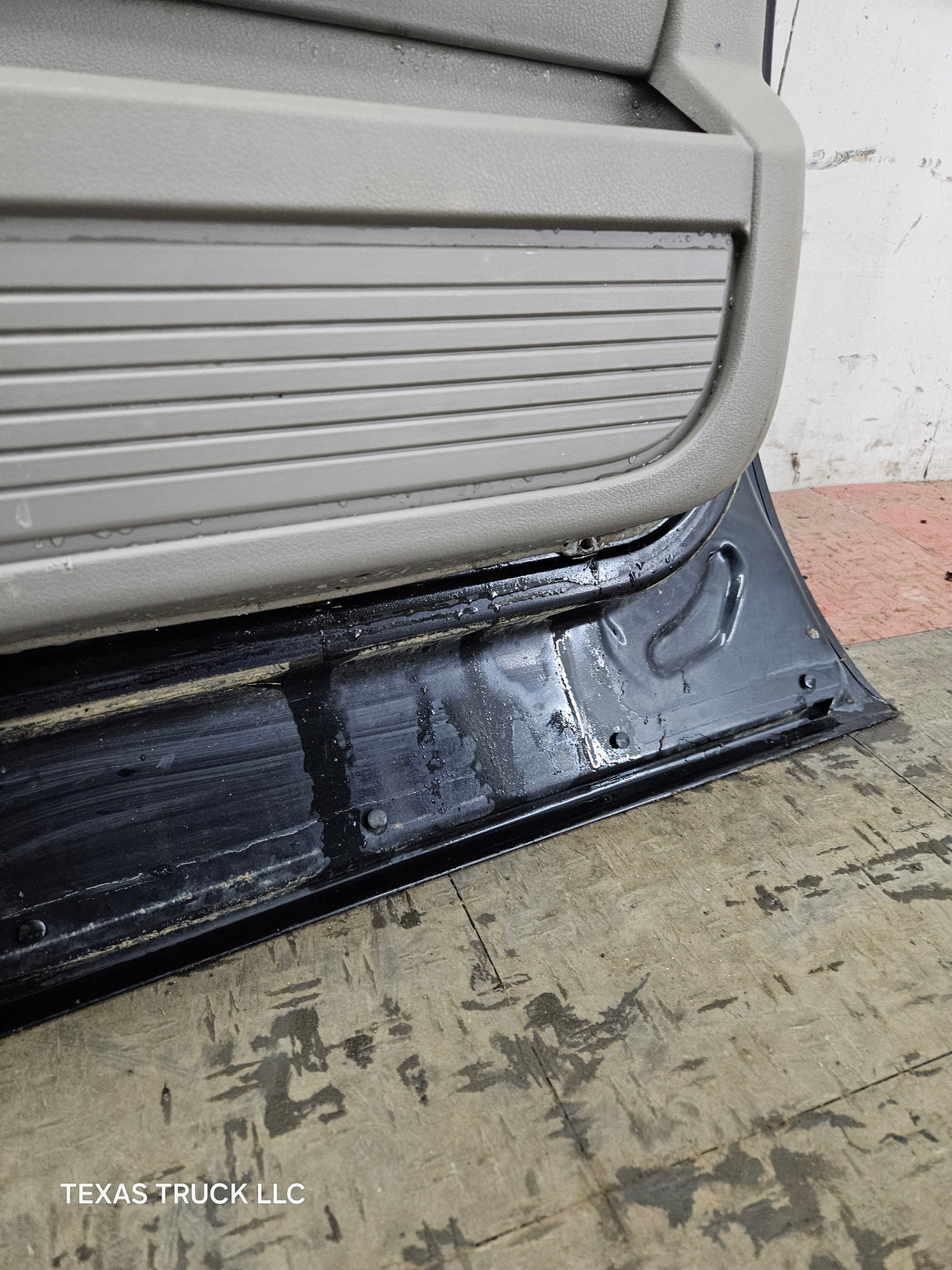 2003-2008 Dodge Ram 3rd Gen Passenger Side Front Quad Cab Crew Cab Door 1500 2500 3500 4500 5500