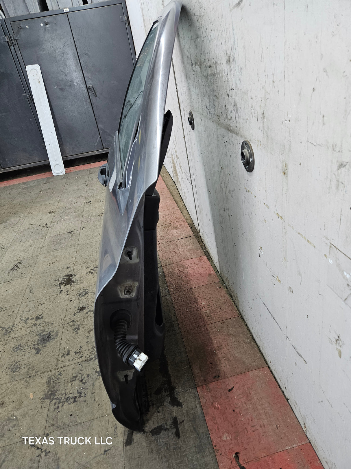 2003-2008 Dodge Ram 3rd Gen Passenger Side Front Quad Cab Crew Cab Door 1500 2500 3500 4500 5500 - Gray