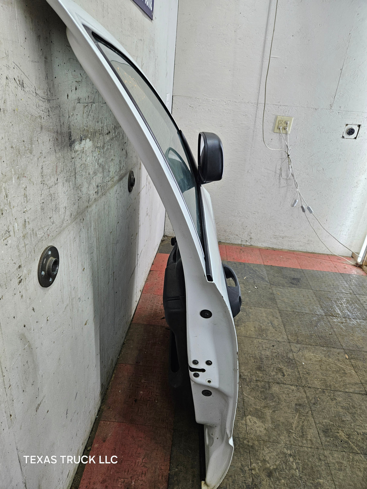 2003-2008 Dodge Ram 3rd Gen Passenger Side Front Quad Cab Crew Cab Door 1500 2500 3500 4500 5500 - White