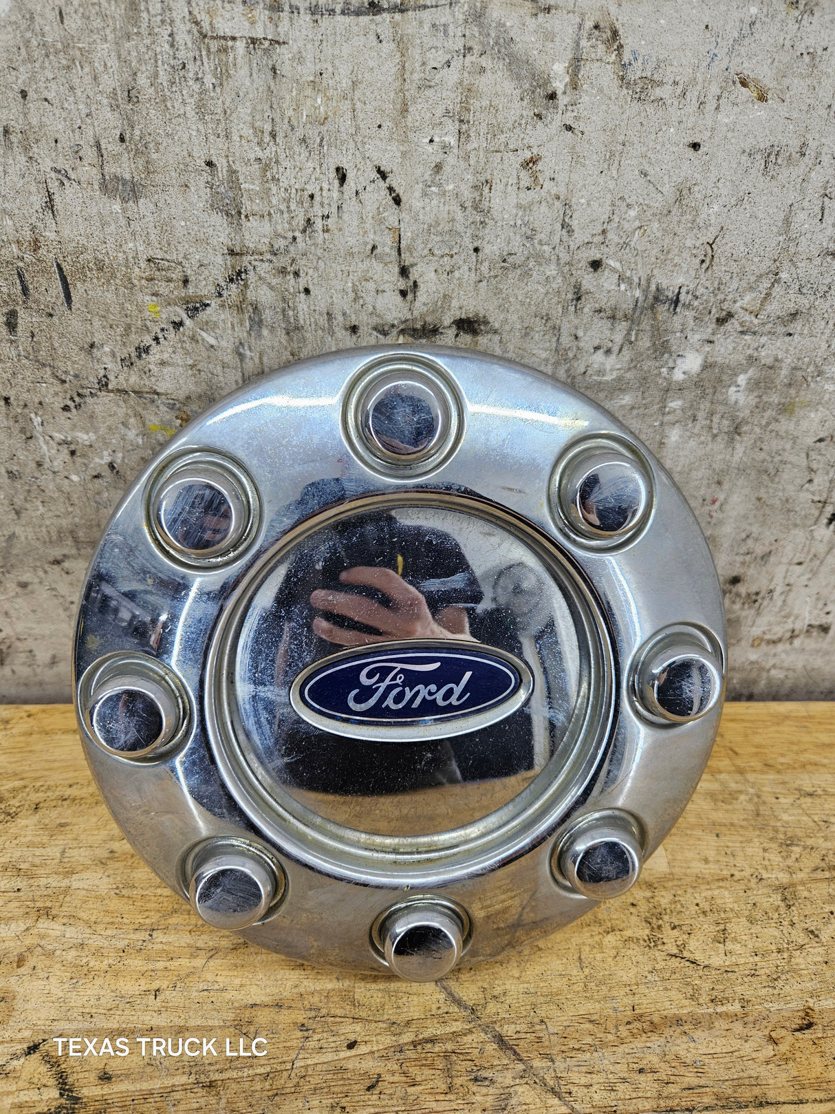 2008-2016 Ford Super Duty F250 F350 Hub Cap Center Cap SINGLE REAR WHEEL 8 LUG 5C34-1A096-KE
