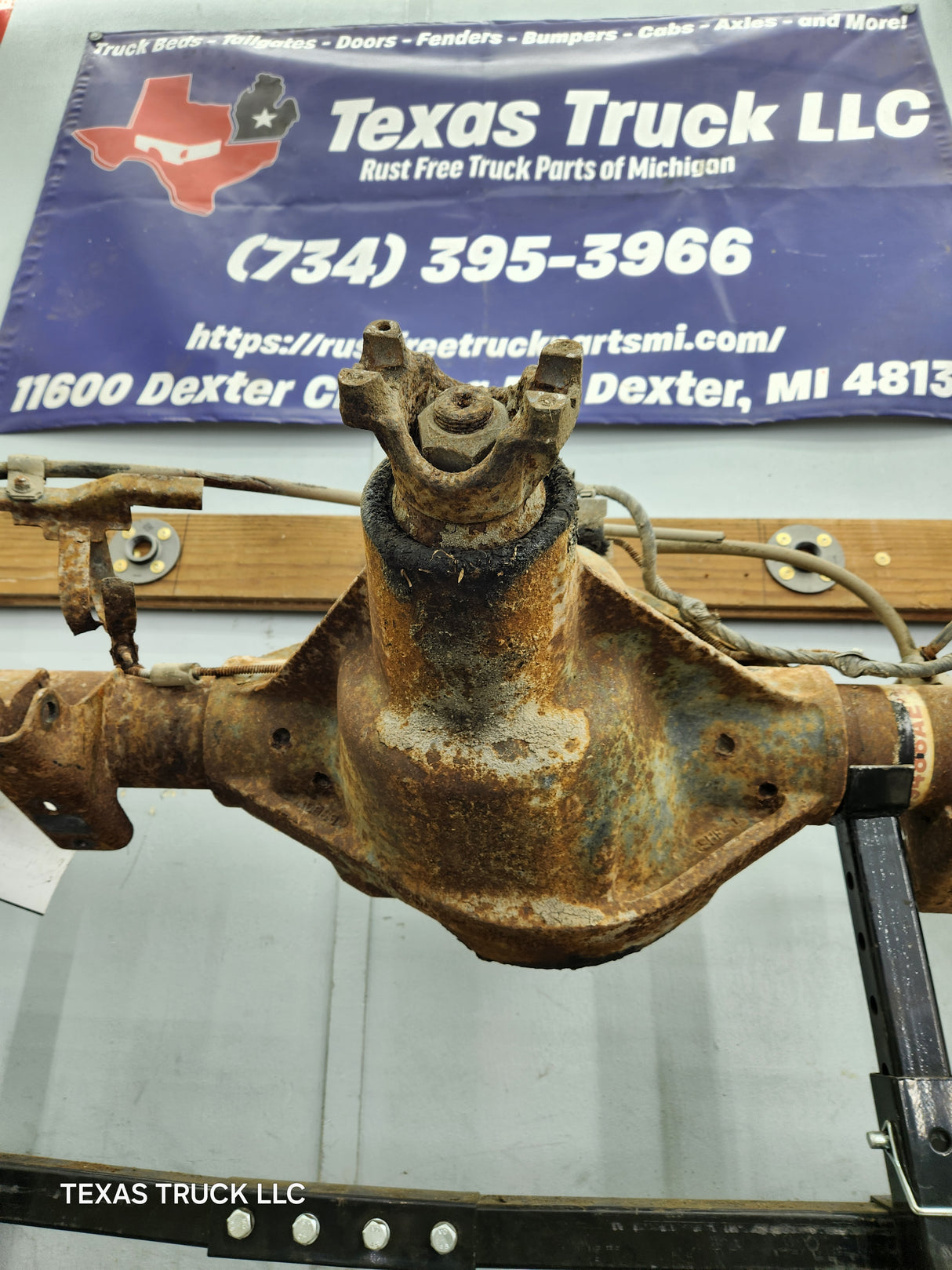 1996-1999 2nd Gen Dodge Ram 3500 Dually Rear Axle 3.54 Ratio Cummins Diesel Gas 28k miles