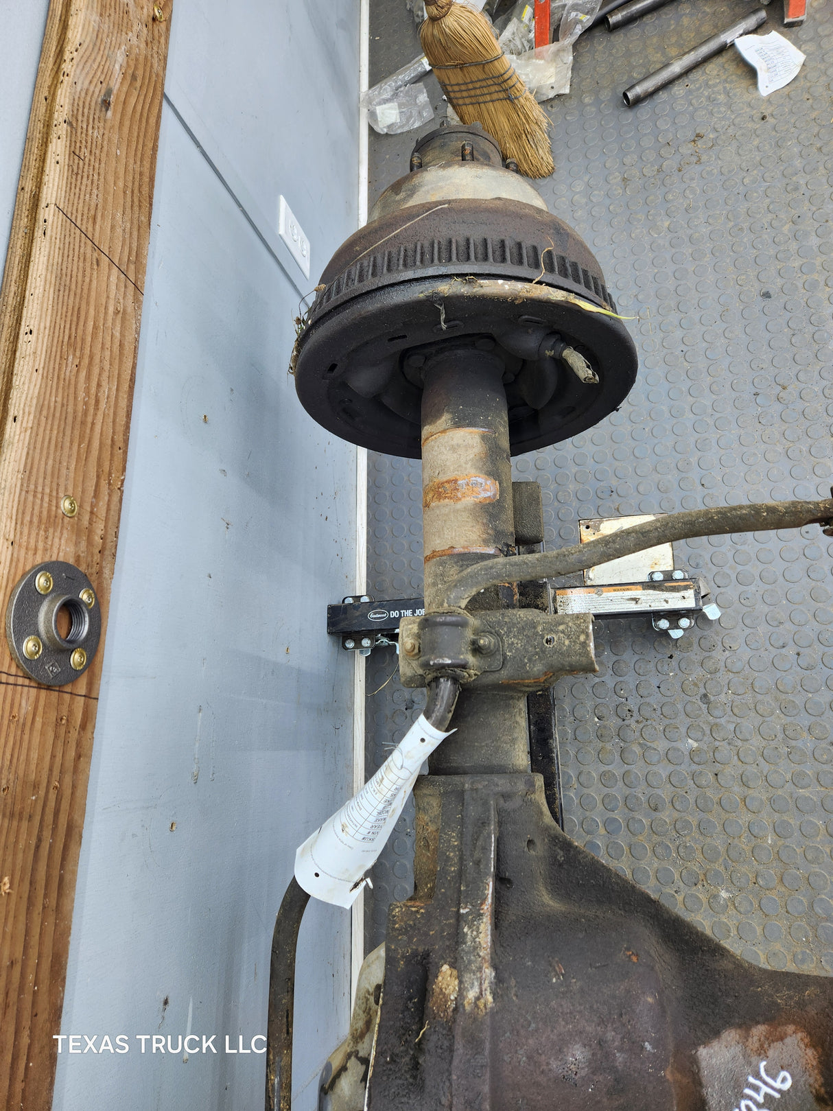 1994-1999 2nd Gen Dodge Ram 3500 Dually 4x4 Rear Axle 4.10 Ratio Cummins Diesel Gas