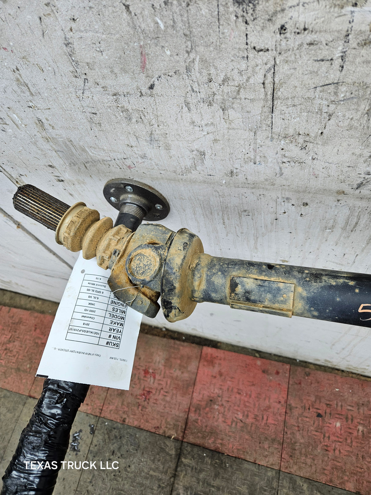 2018-2019 Chevrolet Silverado / GMC Sierra 2500HD Front Driveshaft