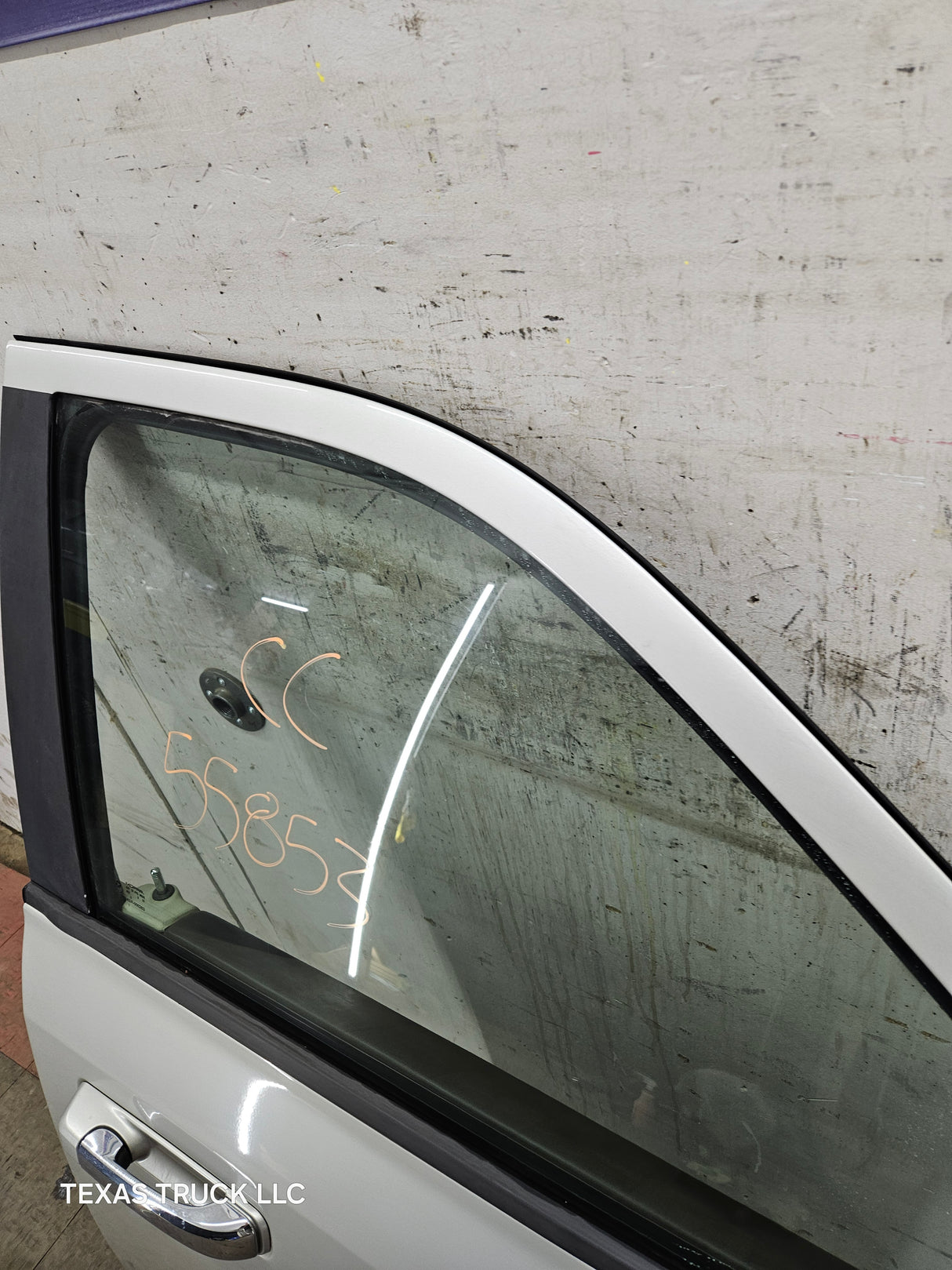 2009-2018 Dodge Ram 4th Gen Passenger Side RH Front Quad Cab Door 1500 2500 3500 4500 5500 - Light Graystone Pearl Coat
