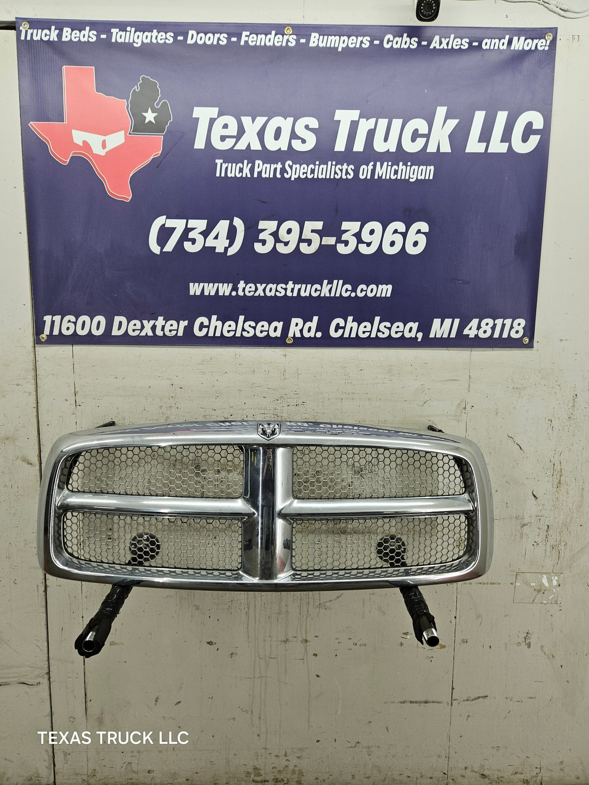 2002-2005 Dodge Ram 3rd Gen 1500 2500 3500 Chrome Grill