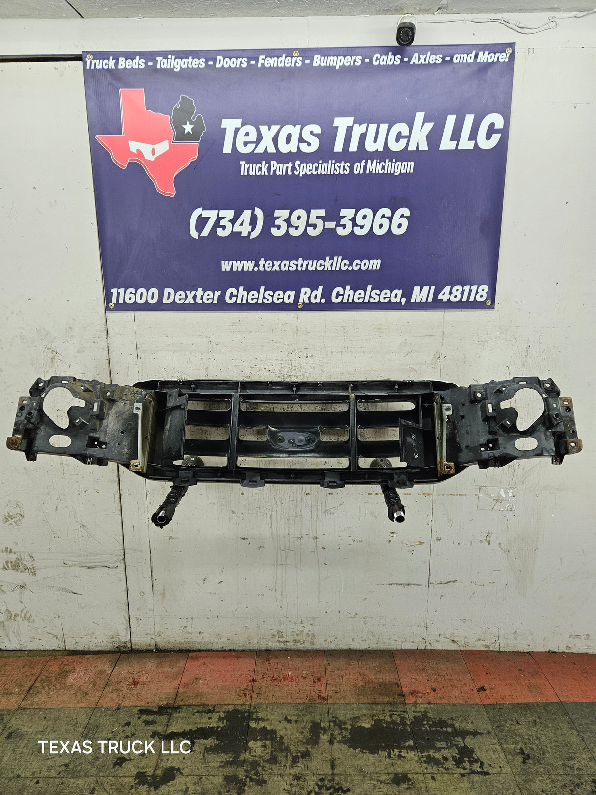 1999-2004 Ford Super Duty Excursion Header Panel / Grill Support & Chrome Grill F250 F350 F450 F550