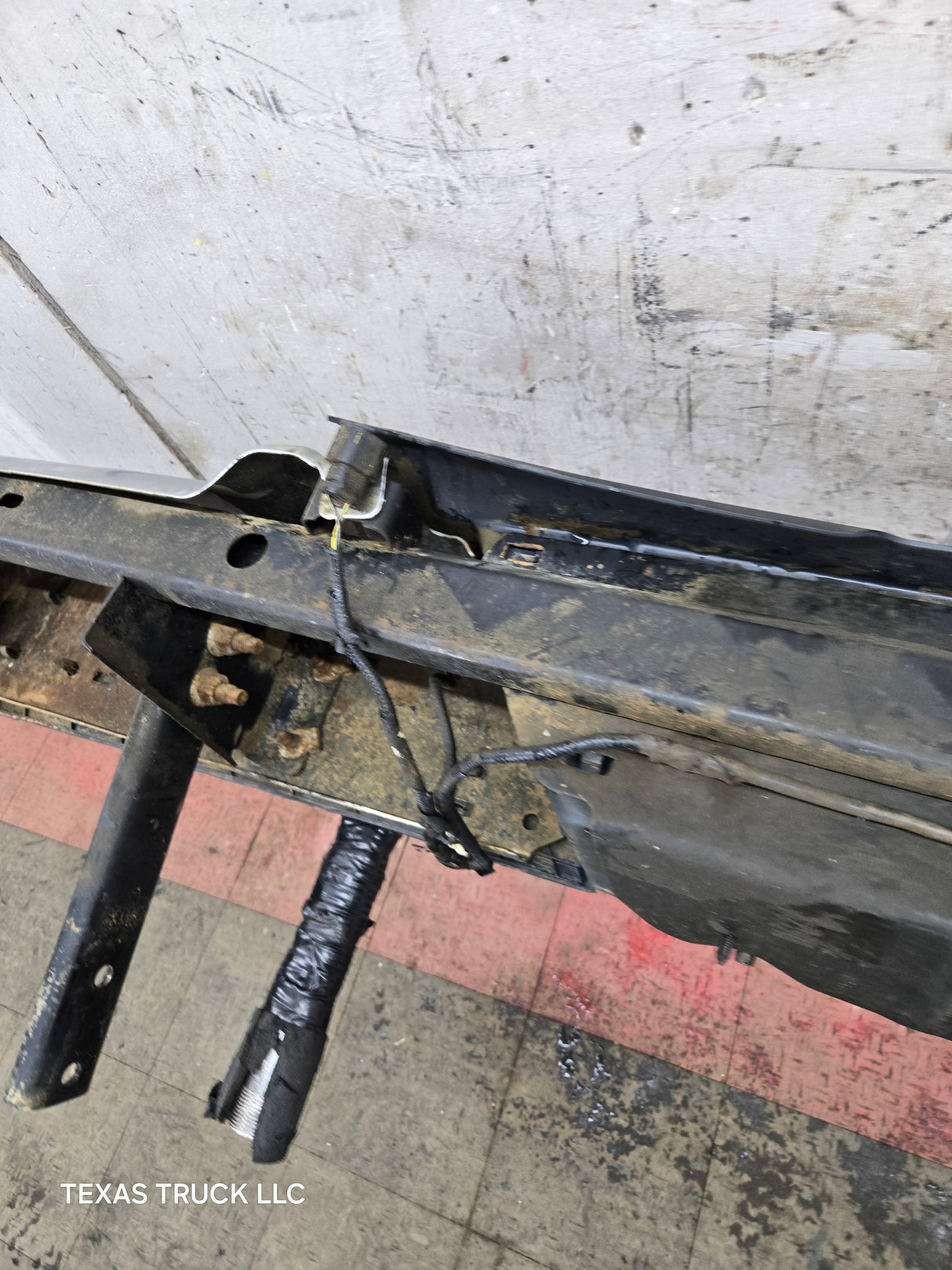 2008-2016 Ford Super Duty F250 F350 F450 F550 Rear Bumper