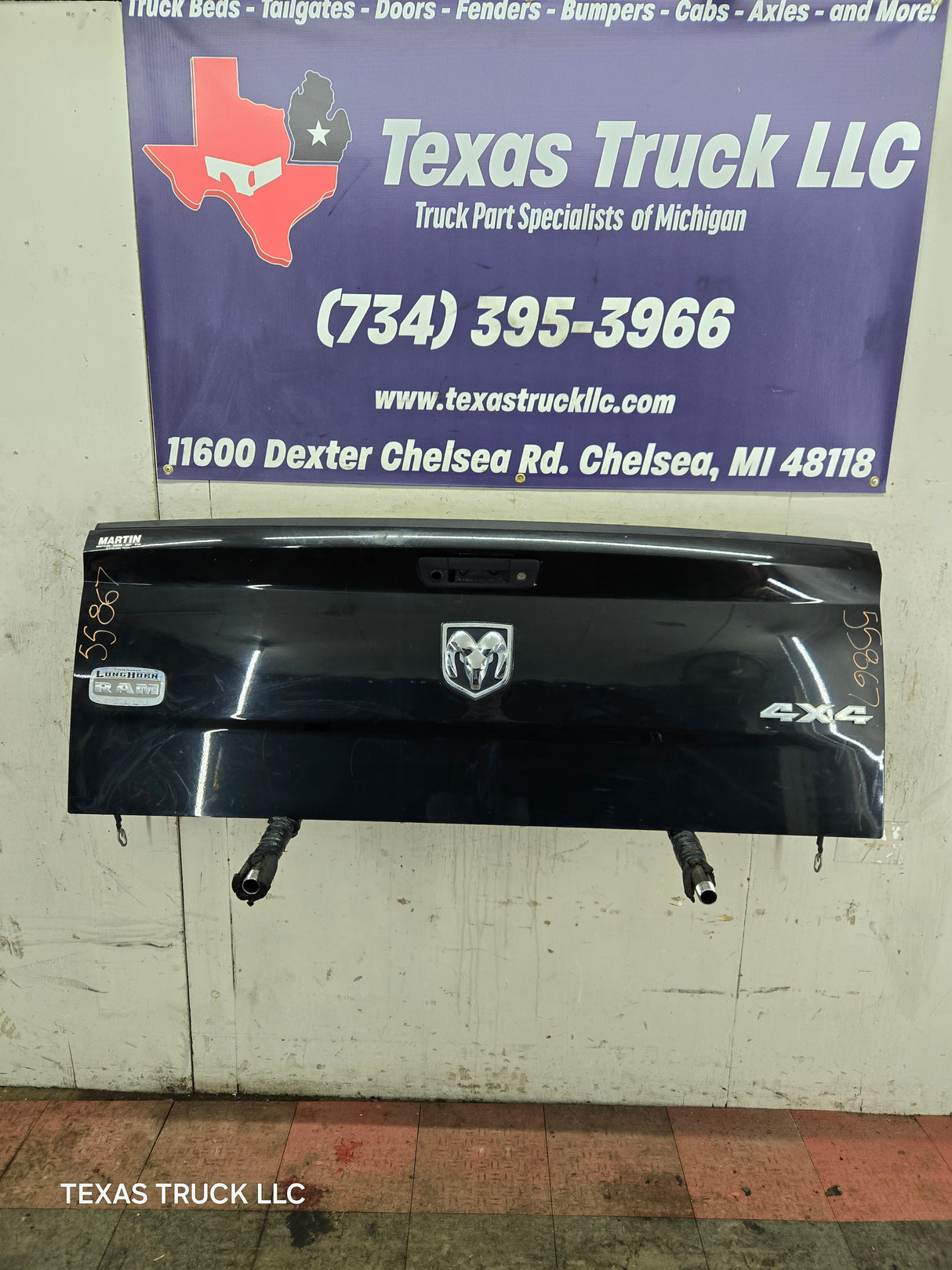 2009-2018 Dodge Ram 4th Gen 1500 2500 3500 Tailgate - Black