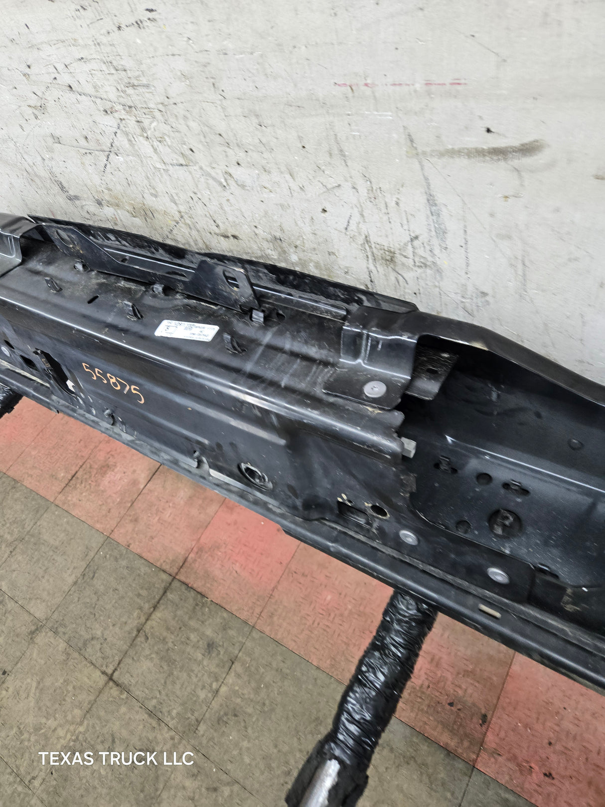 2023-2026 Ford Super Duty Rear Bumper With Sensor Holes F250 F350 F450 F550 - Black