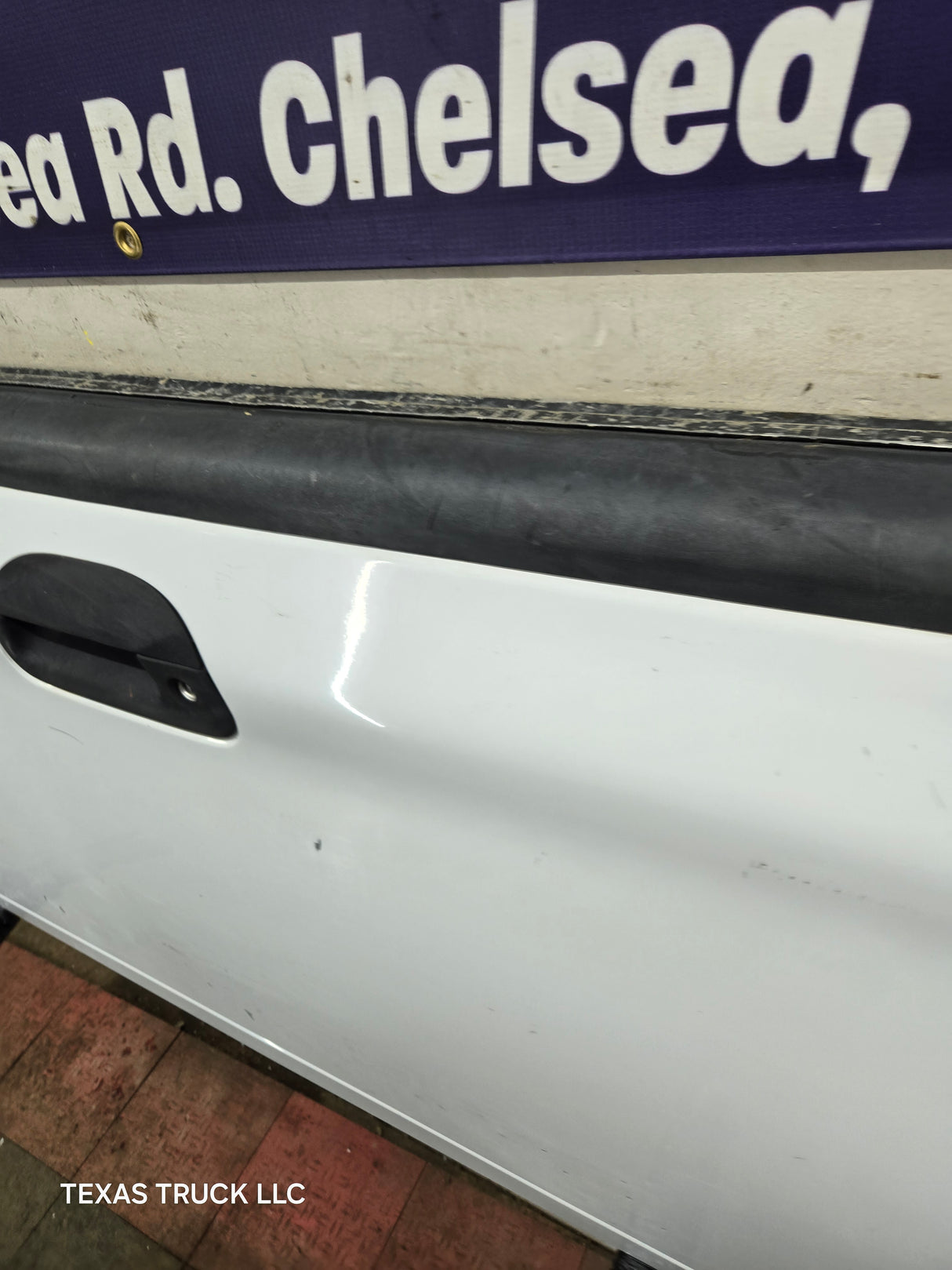 1997-2003 F150 / 1999-2007 Ford Super Duty Tailgate F250 F350 F450 F550 - Oxford White