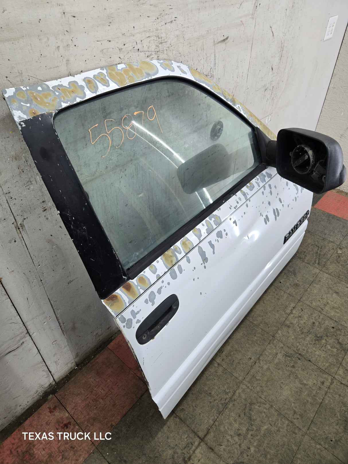 1994-2002 Dodge Ram 2nd Gen Passenger Front Extended Cab Door 1500 2500 3500 - White