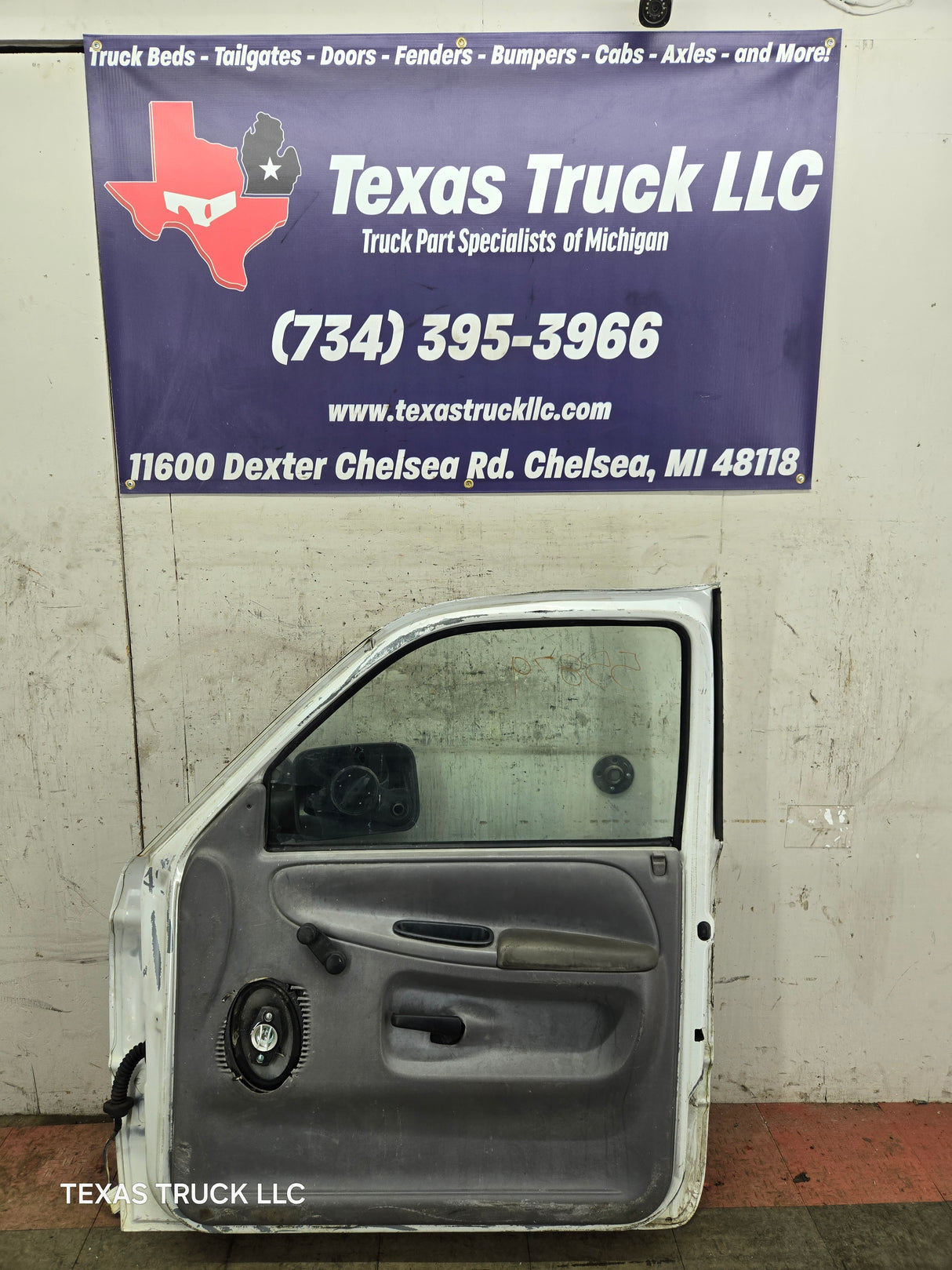 1994-2002 Dodge Ram 2nd Gen Passenger Front Extended Cab Door 1500 2500 3500 - White