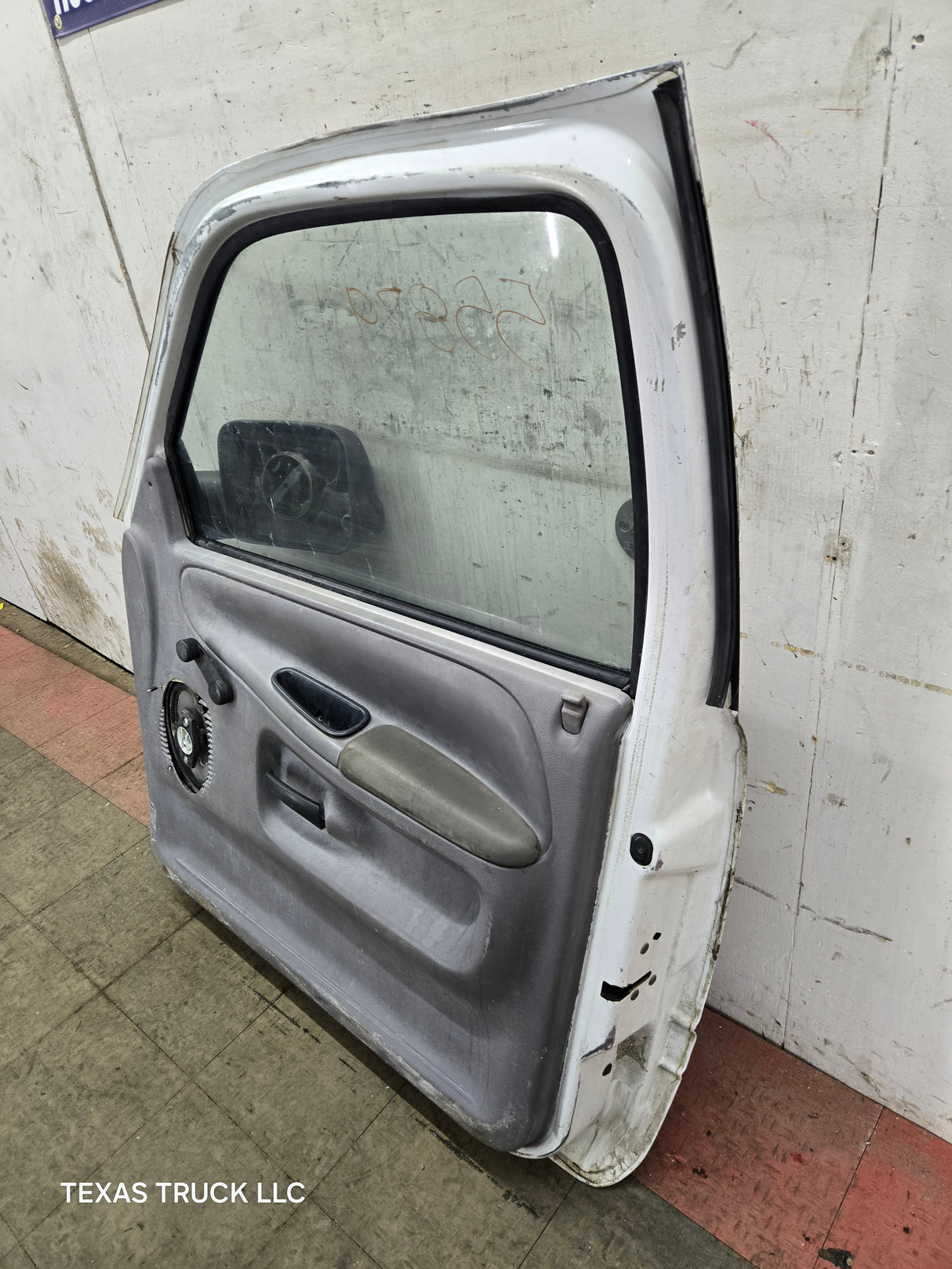 1994-2002 Dodge Ram 2nd Gen Passenger Front Extended Cab Door 1500 2500 3500 - White