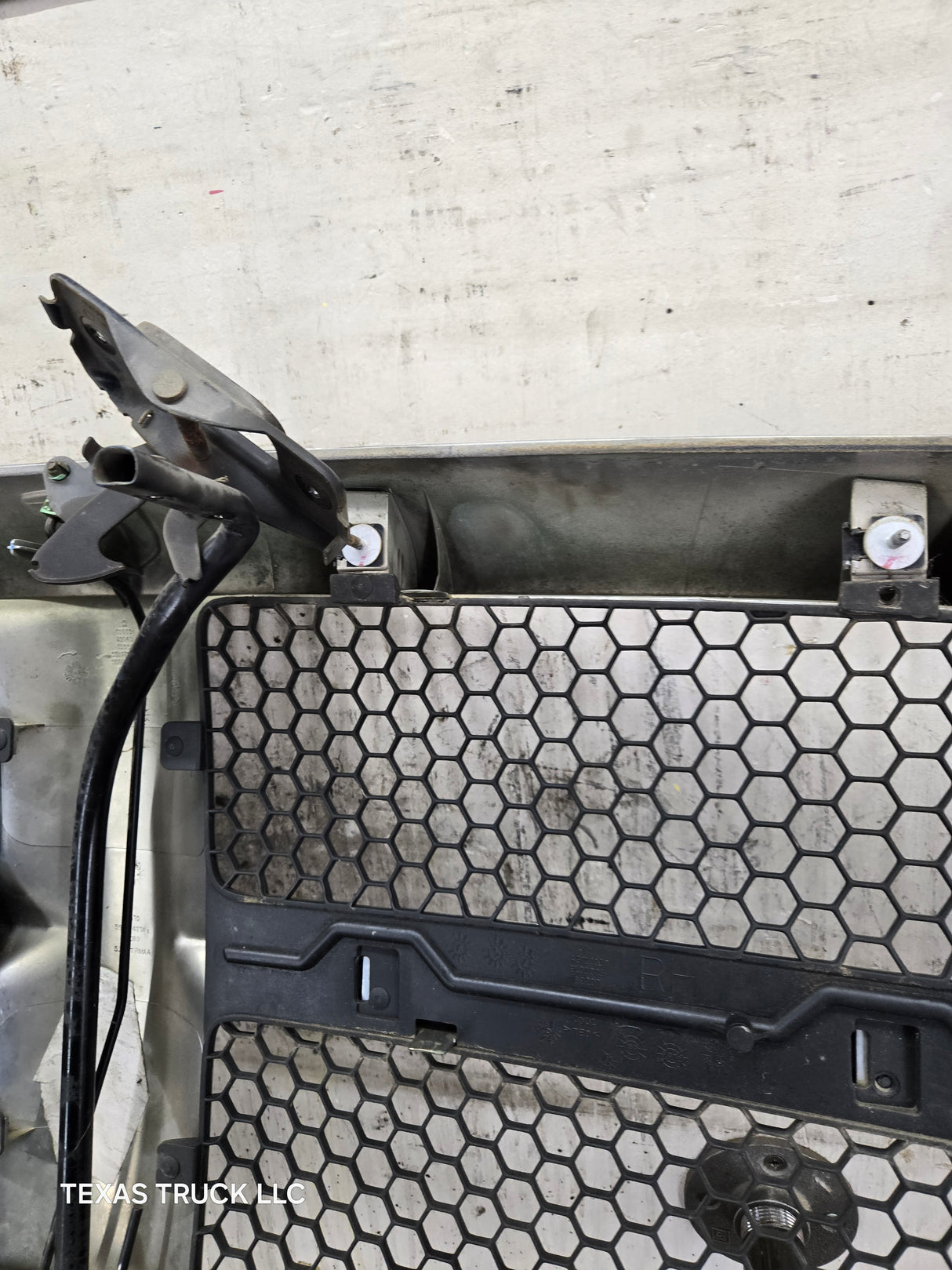 2002-2005 Dodge Ram 3rd Gen 1500 2500 3500 Chrome Grill