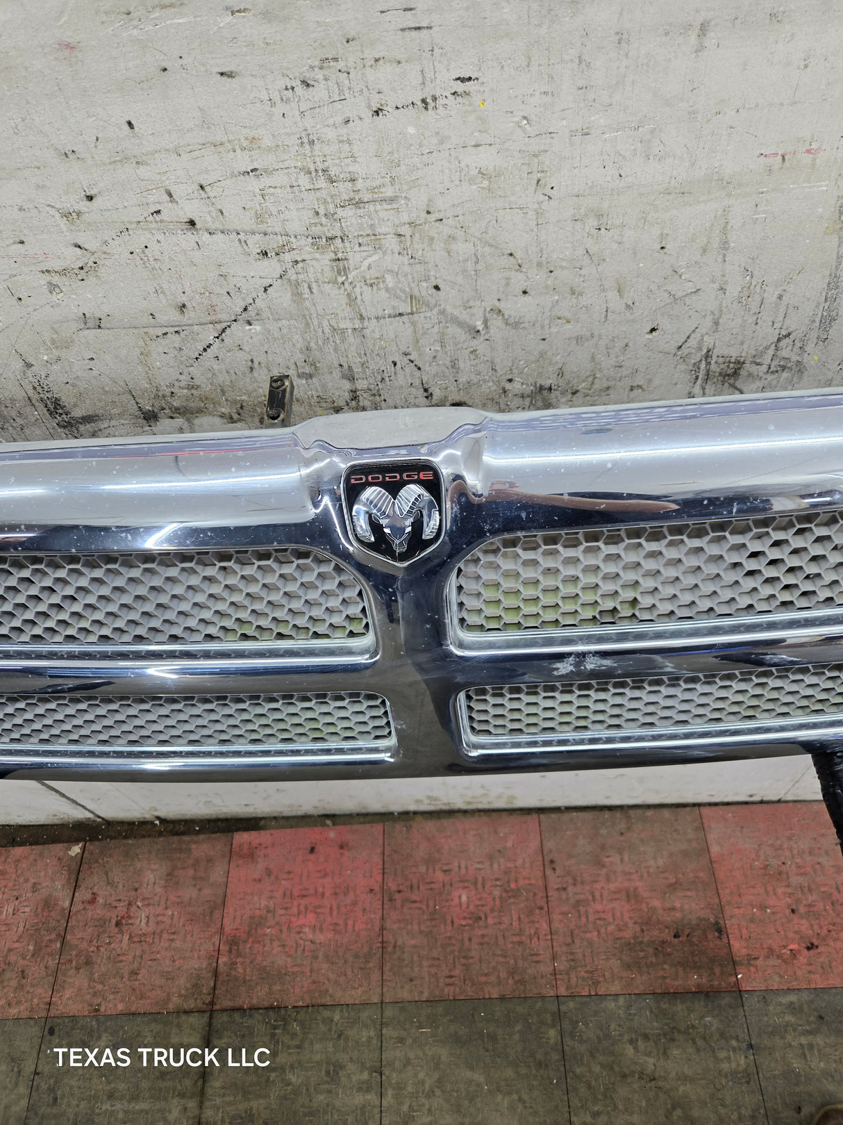 1994-2002 Dodge Ram 2nd Gen 1500 2500 3500 Chrome Grill OEM