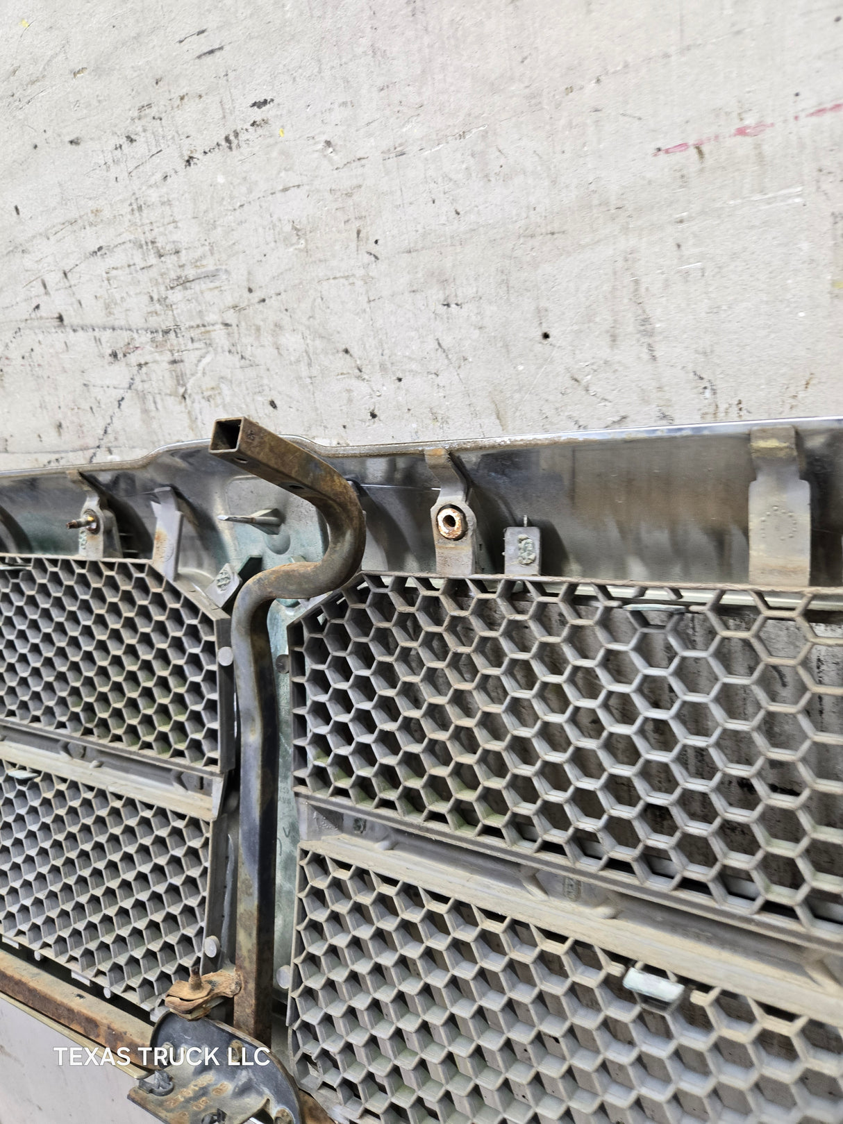 1994-2002 Dodge Ram 2nd Gen 1500 2500 3500 Chrome Grill OEM
