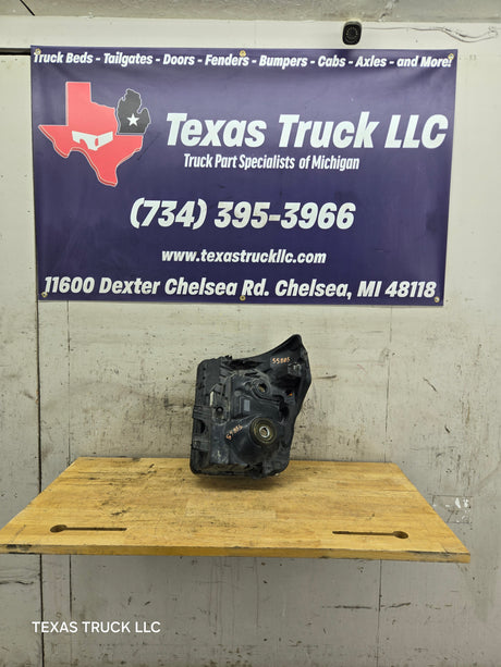 2011-2016 Ford Super Duty F250 F350 F450 F550 RH Passenger Side Headlight 6.7L Power Stroke 6.2L BC34-13005-A
