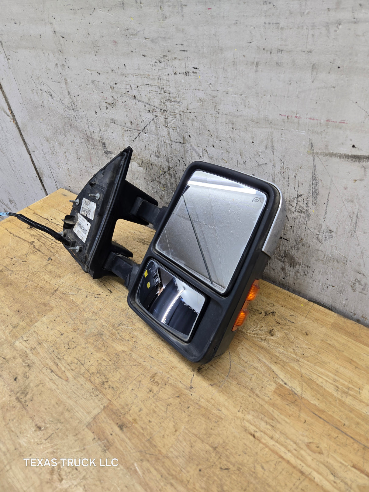 2008-2016 Ford Super Duty F250 F350 F450 F550 RH Passenger Side Power Fold & Extend Heated Towing Mirror OEM C34-17682-CA