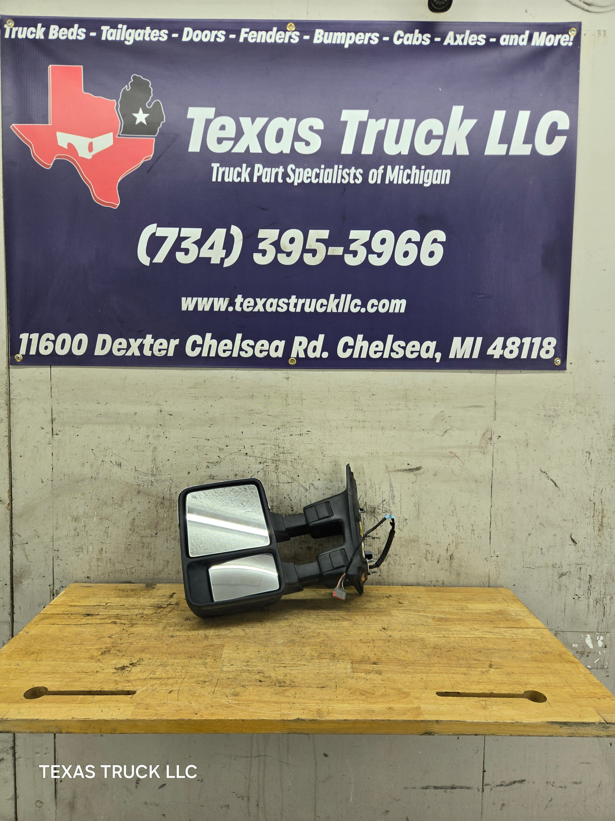 2008-2016 Ford Super Duty F250 F350 F450 F550 LH Driver Side Power Fold & Telescope Heated Towing Mirror OEM