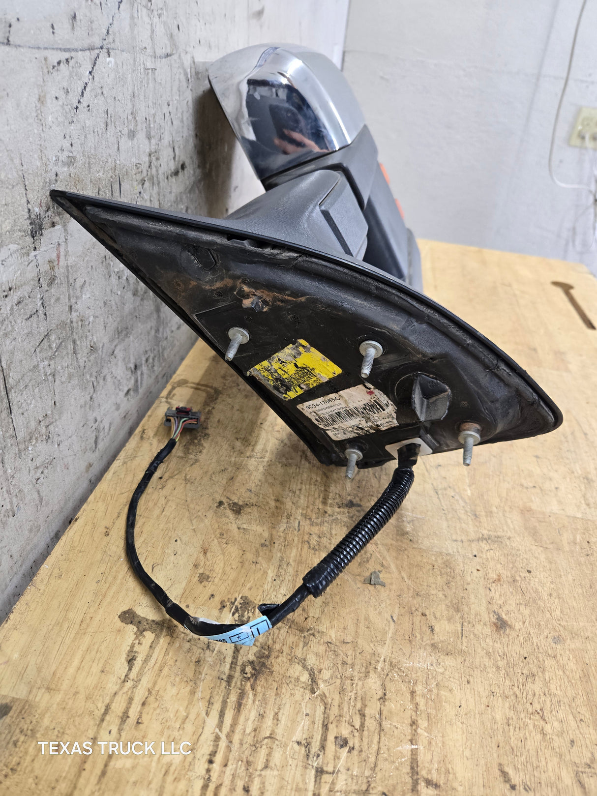 2008-2016 Ford Super Duty F250 F350 F450 F550 LH Driver Side Power Fold & Telescope Heated Towing Mirror OEM