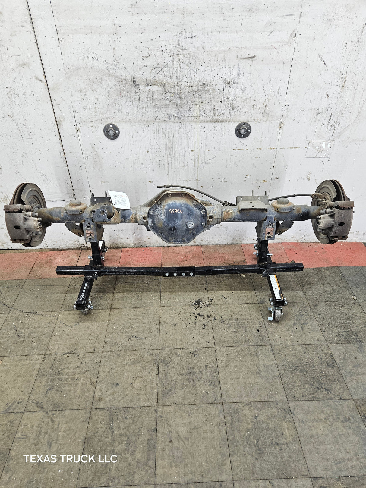 2009-2010 Dodge Ram 1500 3.55 9.25" Ratio OEM Rear Axle Rear End 4th Gen 4x4