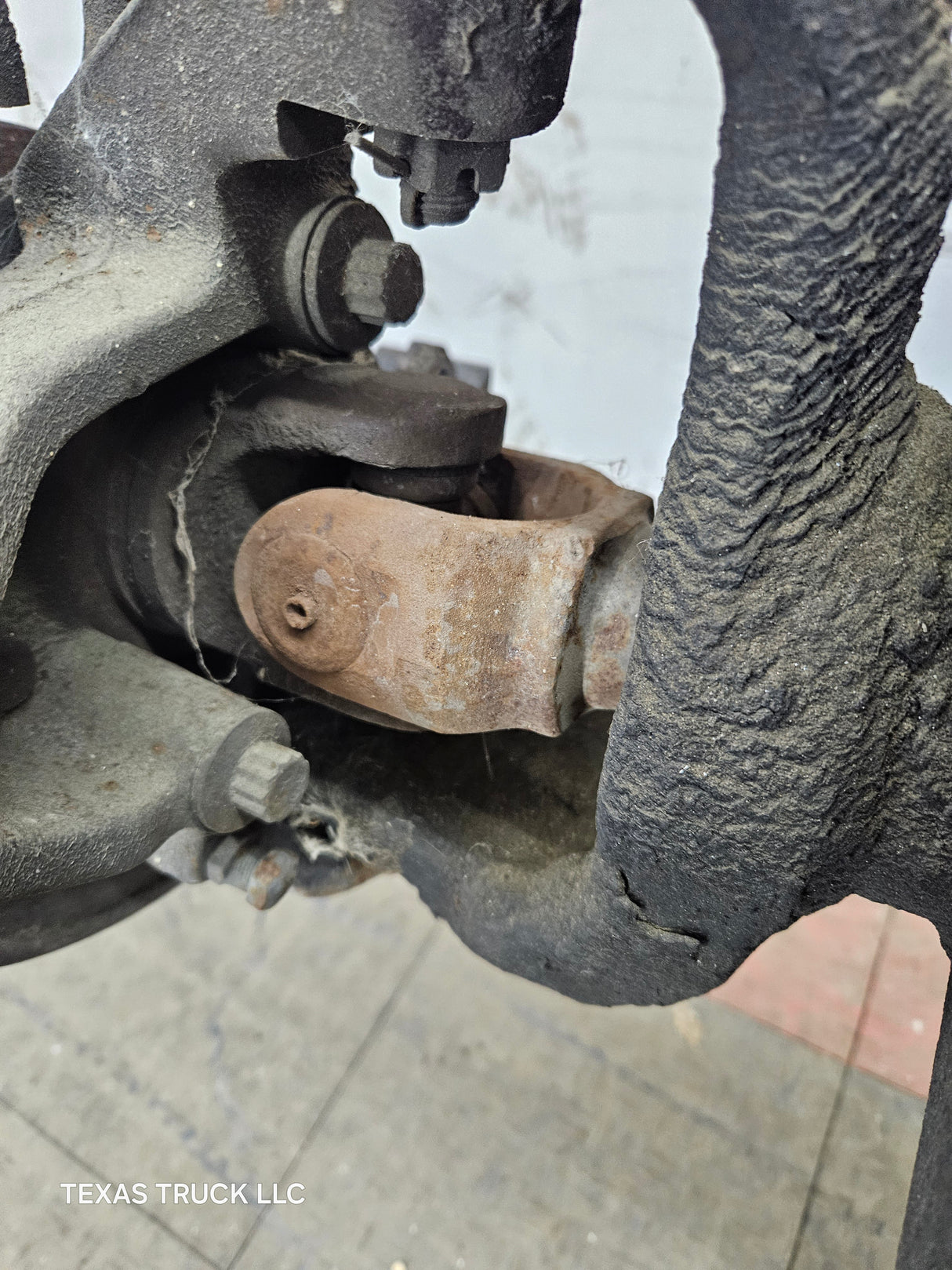 1996-1997 Dodge Ram 1500 4wd 3.55 Front Axle Assembly Beam Assembly