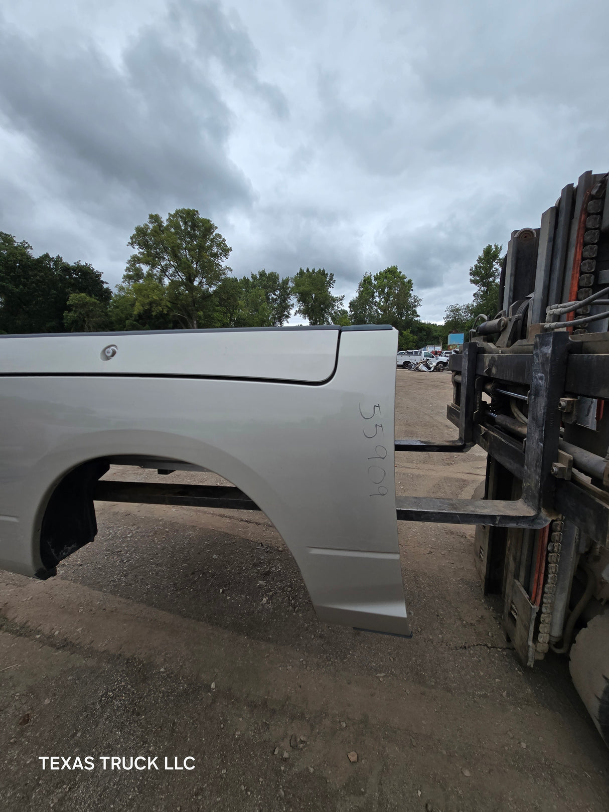 2009-2018 Dodge Ram 4th gen 1500 5' 7" Short Truck Bed "Rambox" Ram Box - Light Graystone Pearl Coat
