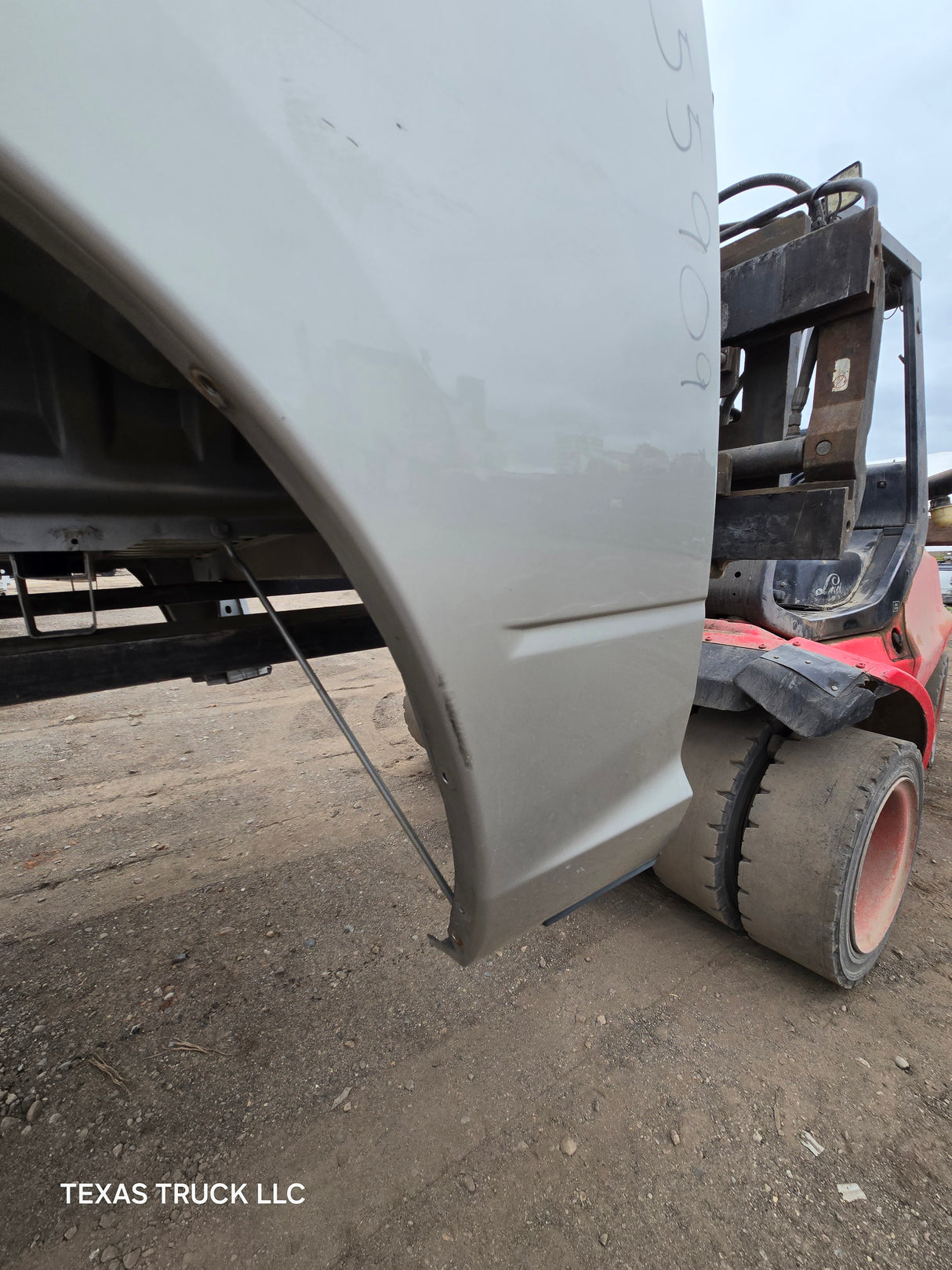 2009-2018 Dodge Ram 4th gen 1500 5' 7" Short Truck Bed "Rambox" Ram Box - Light Graystone Pearl Coat
