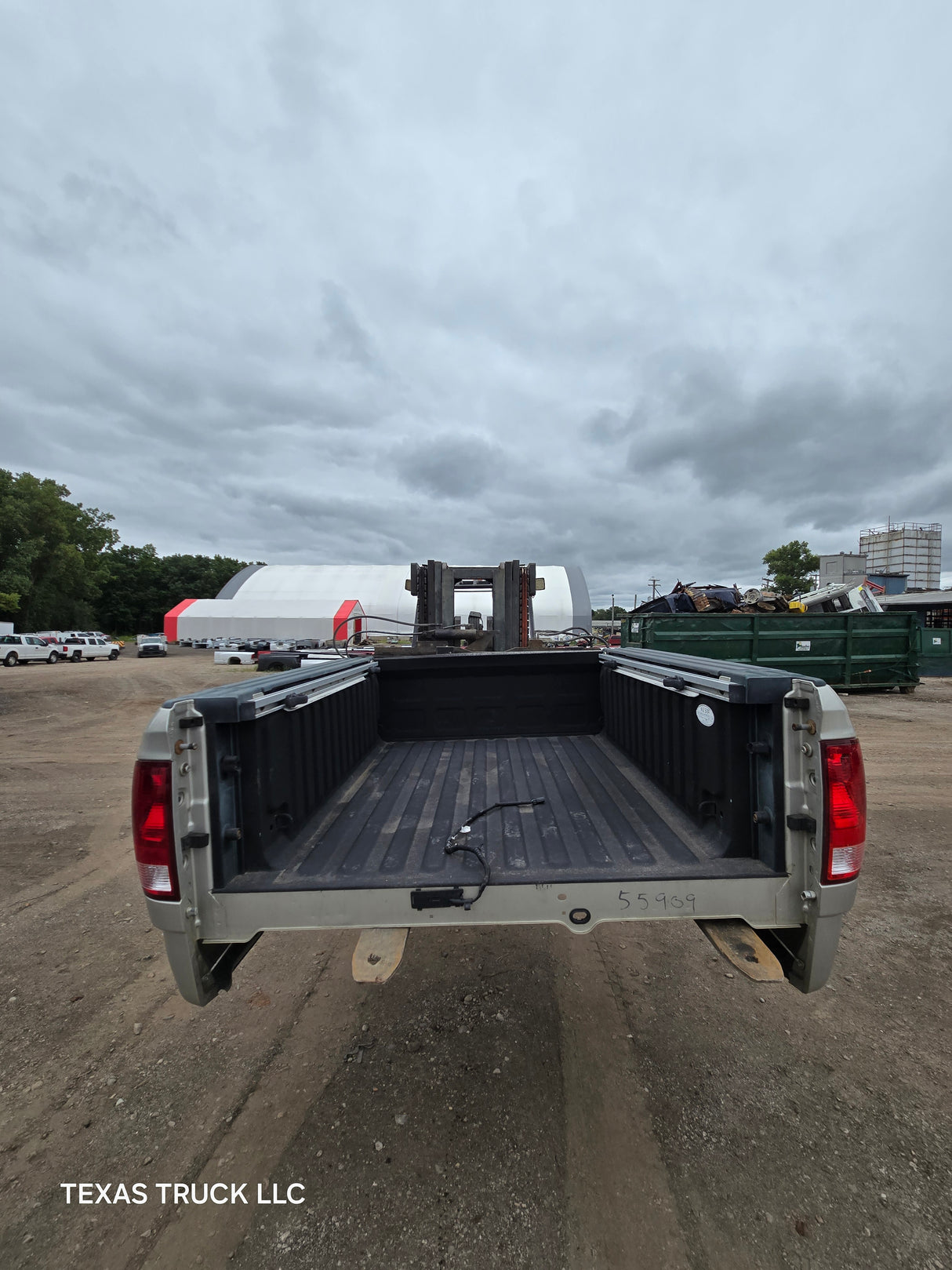 2009-2018 Dodge Ram 4th gen 1500 5' 7" Short Truck Bed "Rambox" Ram Box - Light Graystone Pearl Coat