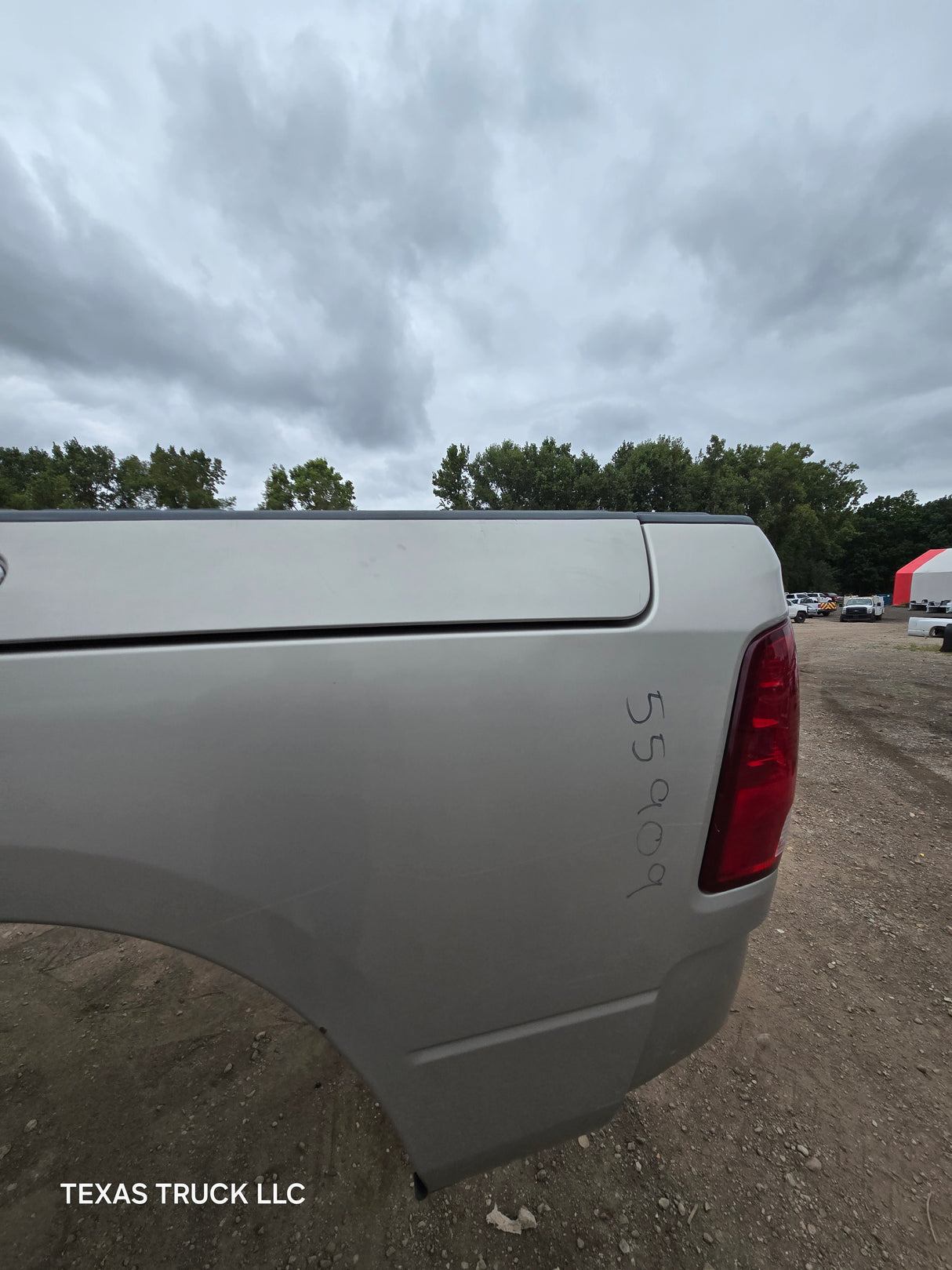 2009-2018 Dodge Ram 4th gen 1500 5' 7" Short Truck Bed "Rambox" Ram Box - Light Graystone Pearl Coat