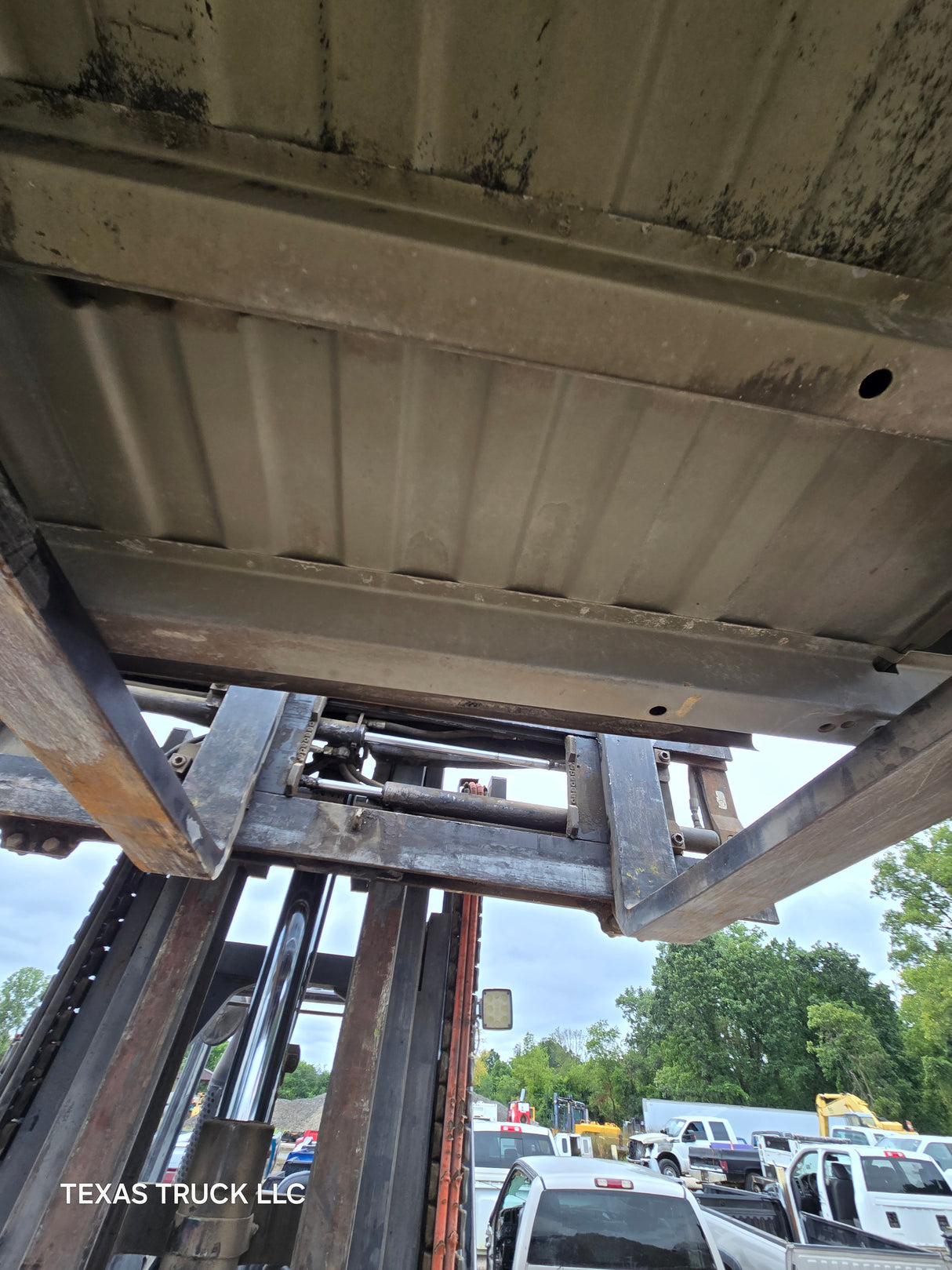2009-2018 Dodge Ram 4th gen 1500 5' 7" Short Truck Bed "Rambox" Ram Box - Light Graystone Pearl Coat