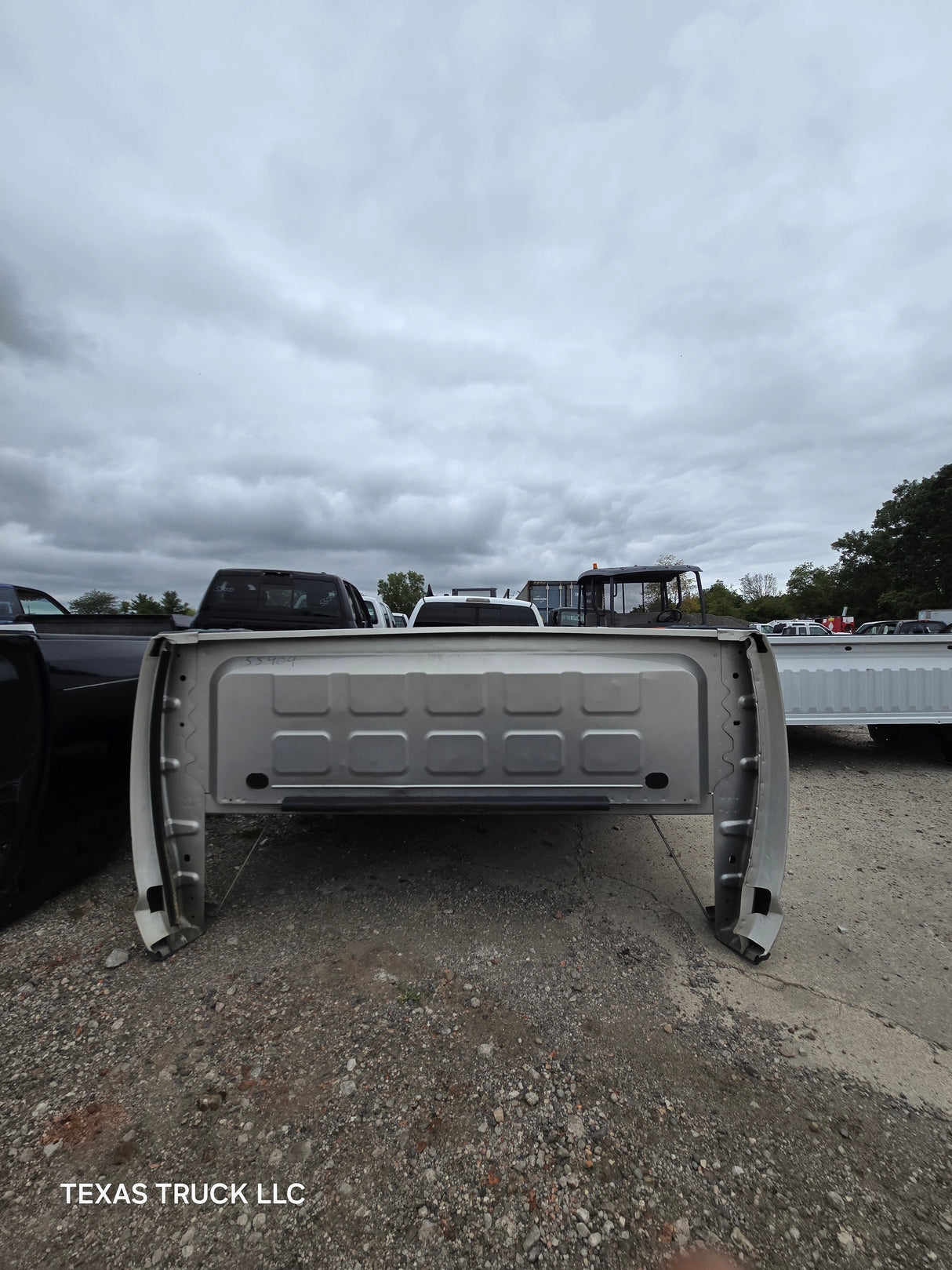 2009-2018 Dodge Ram 4th gen 1500 5' 7" Short Truck Bed "Rambox" Ram Box - Light Graystone Pearl Coat