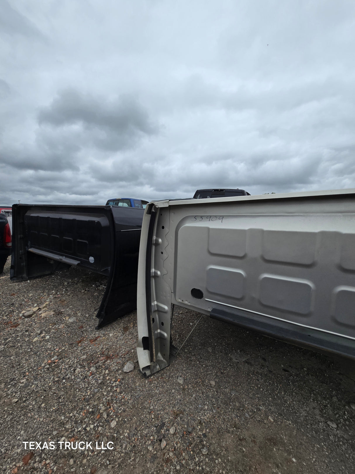 2009-2018 Dodge Ram 4th gen 1500 5' 7" Short Truck Bed "Rambox" Ram Box - Light Graystone Pearl Coat
