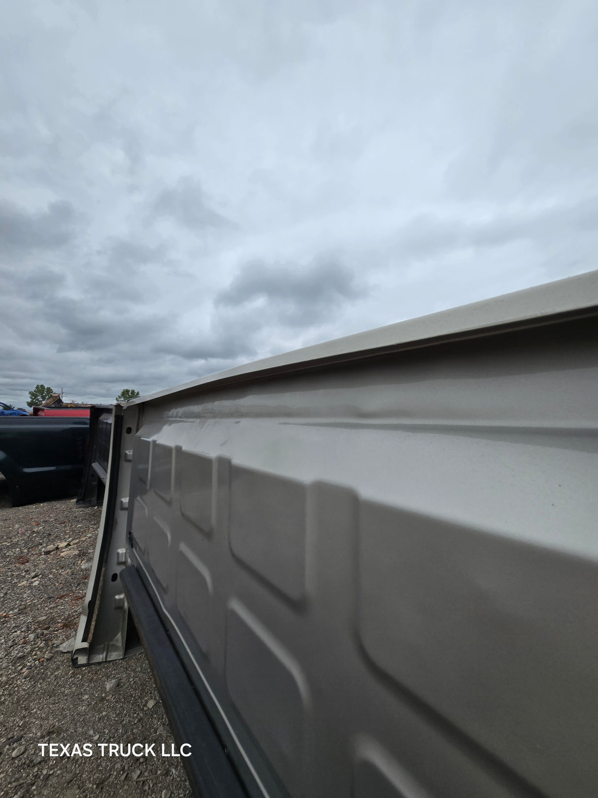 2009-2018 Dodge Ram 4th gen 1500 5' 7" Short Truck Bed "Rambox" Ram Box - Light Graystone Pearl Coat